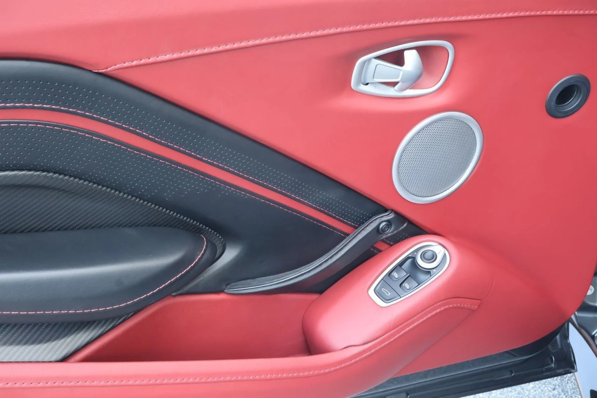 mph009_414420589_10_a0b0476da9