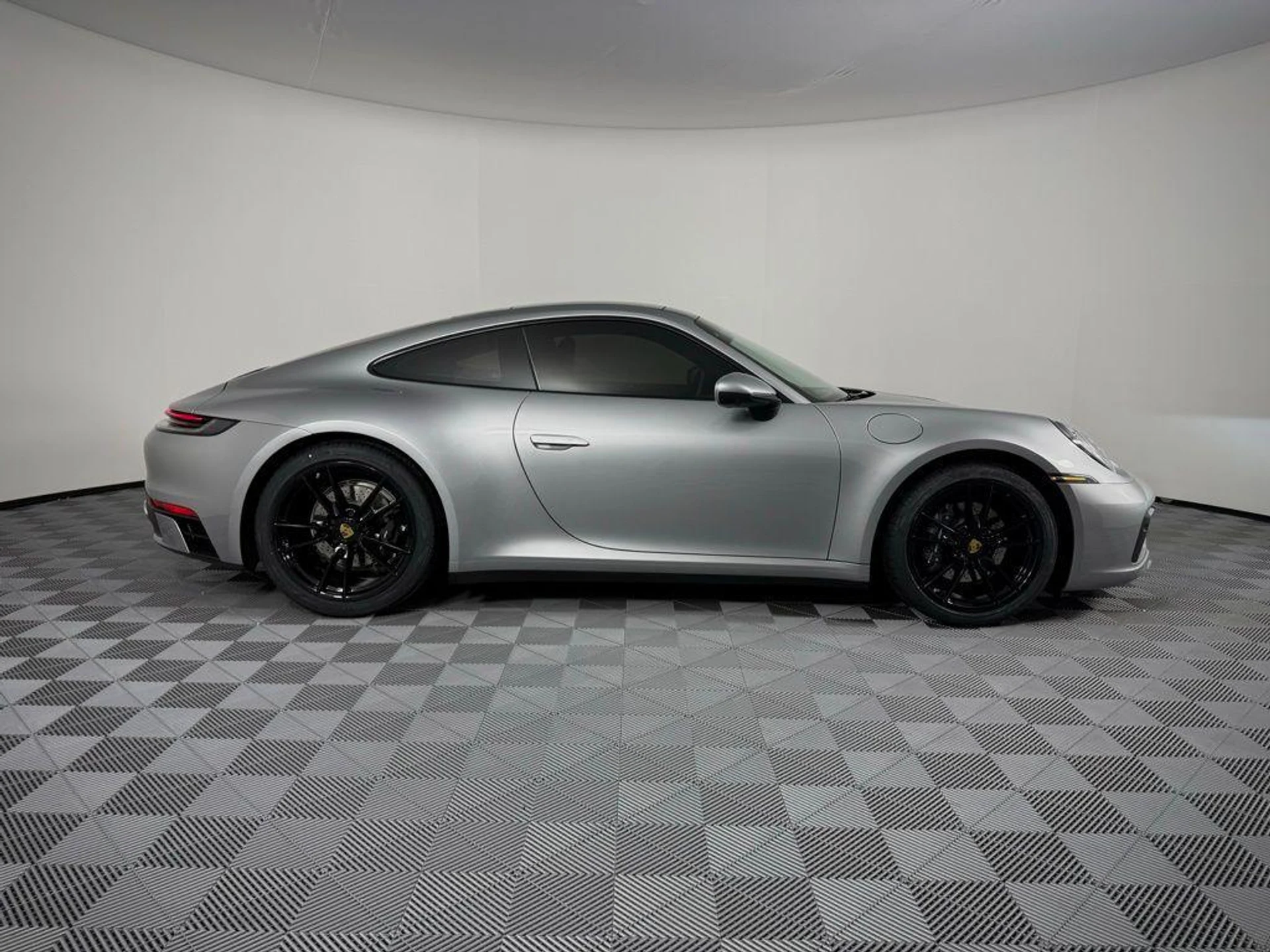 mph009_4145631451_2uezk_A_Tuuz_Zw_A4j_S3_Itkj_Xfkz_OM_5c9ffd7603