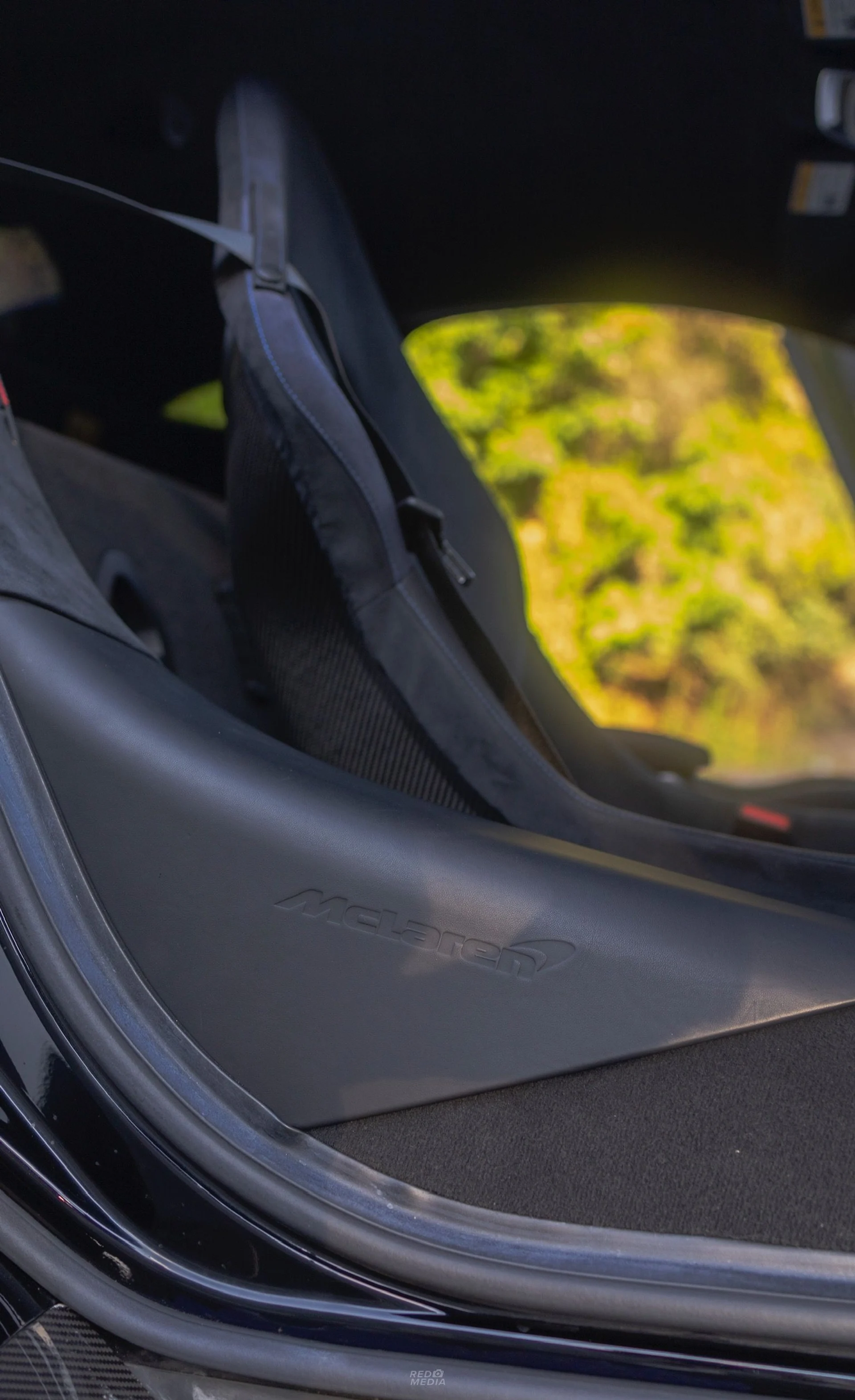 mph009_4148644113_Used_2019_Mc_Laren_600_LT_1759961553_ba372500a1