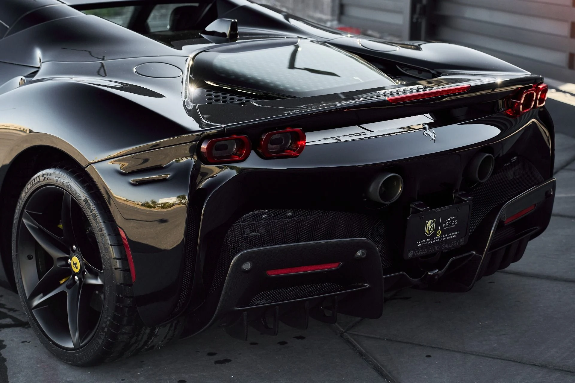 mph009_4151886427_Used_2025_Ferrari_SF_90_Spider_1764059229_5051c768c5