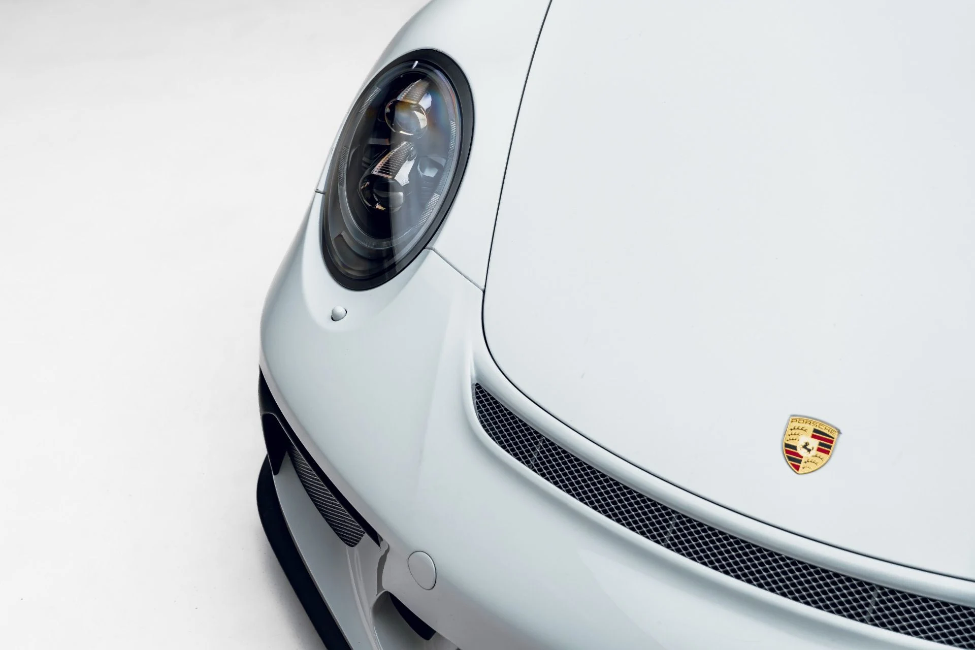mph009_4162281290_Used_2018_Porsche_911_GT_3_1781890388_d90135749e