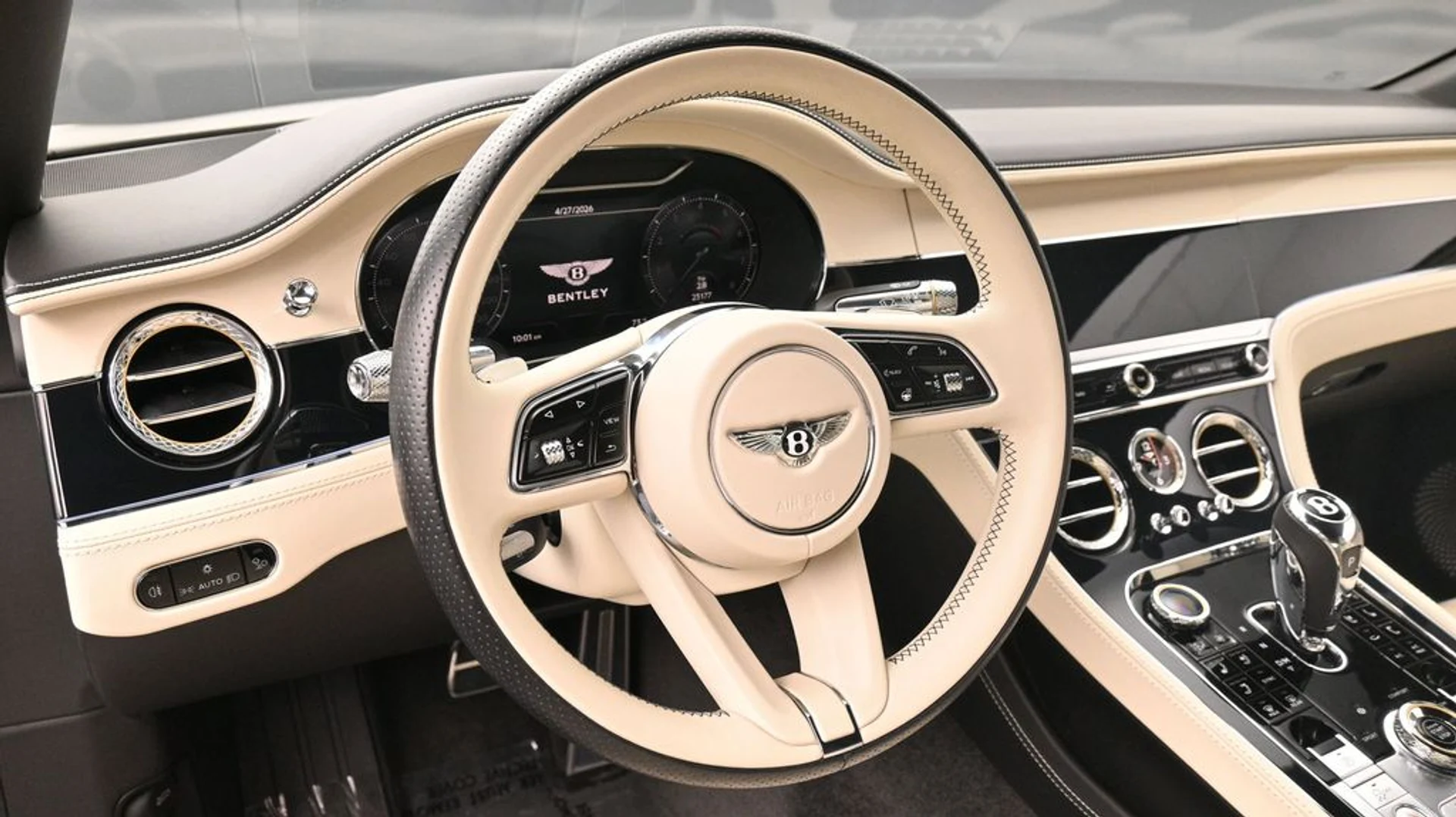 mph009_41748268_2058c047e3f68257cca7a222c2ace129x_075d4eadf0