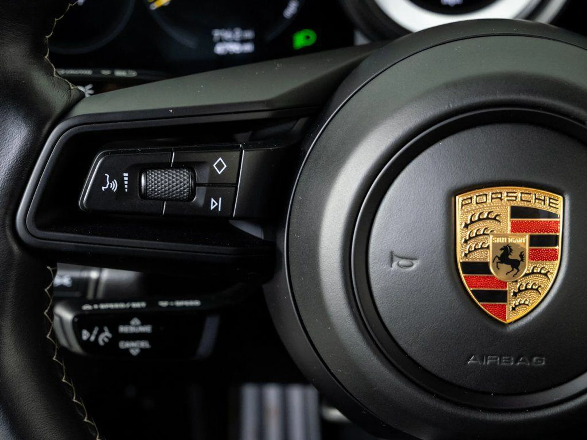 mph009_4175178511_Ax_US_Ainy_H00_EN_Dljbzqw0_YGI_2mk_b6bbfcdd6c