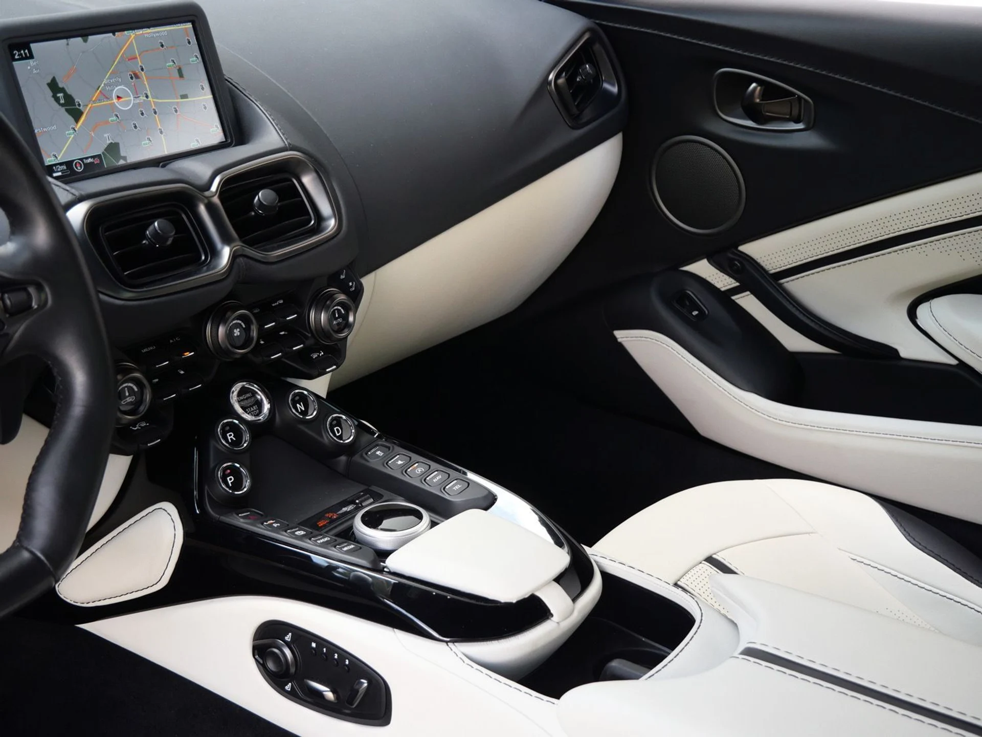 mph009_4181737937_59435e2ac837360e44563a3c2ac6b086x_725c5a50b5