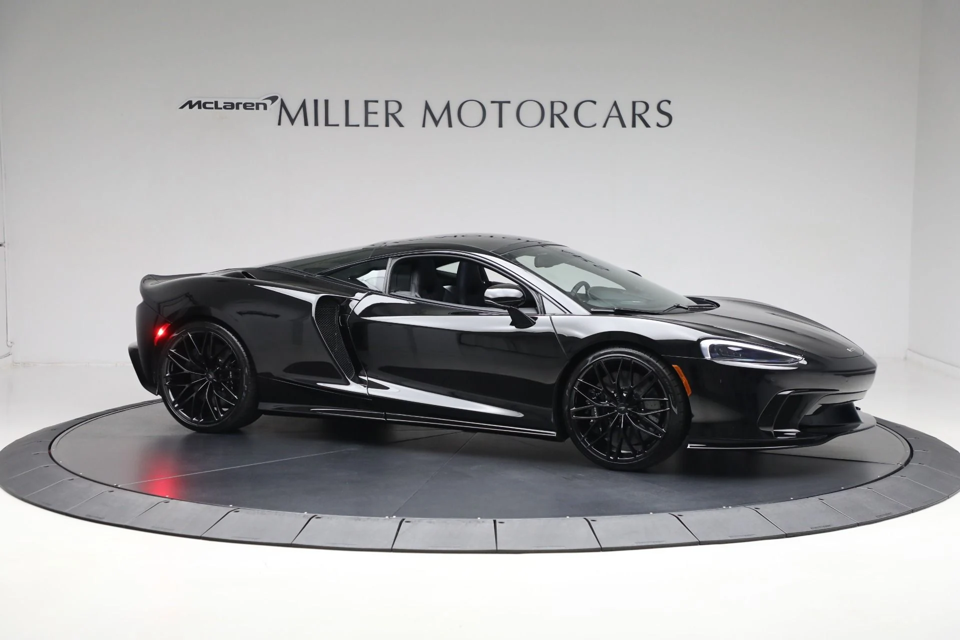 mph009_4190055568_Used_2025_Mc_Laren_GTS_Tech_Lux_29774d9437