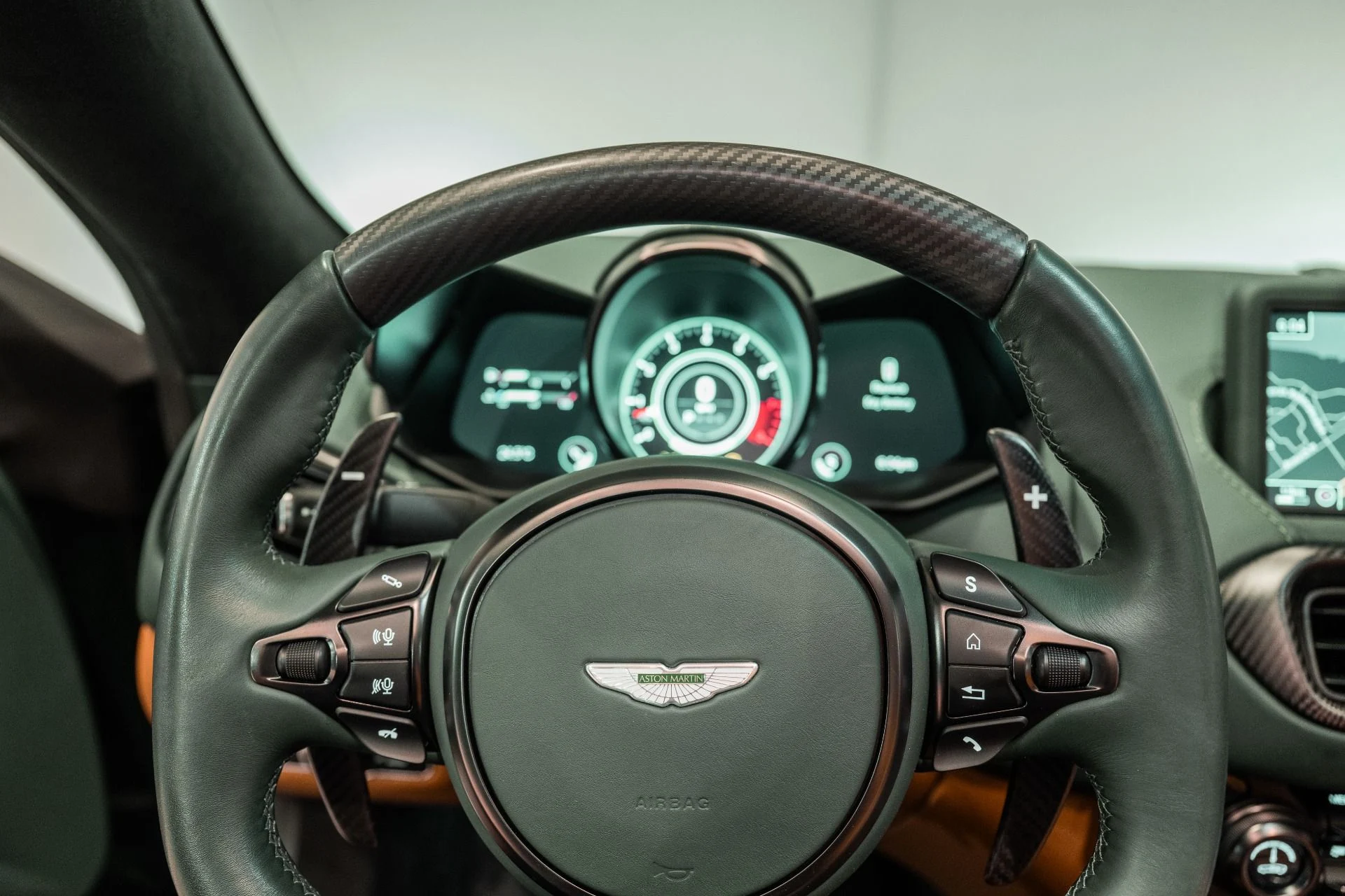 mph009_4190194472_Used_2023_Aston_Martin_Vantage_V12_1787760014_a54053bc59