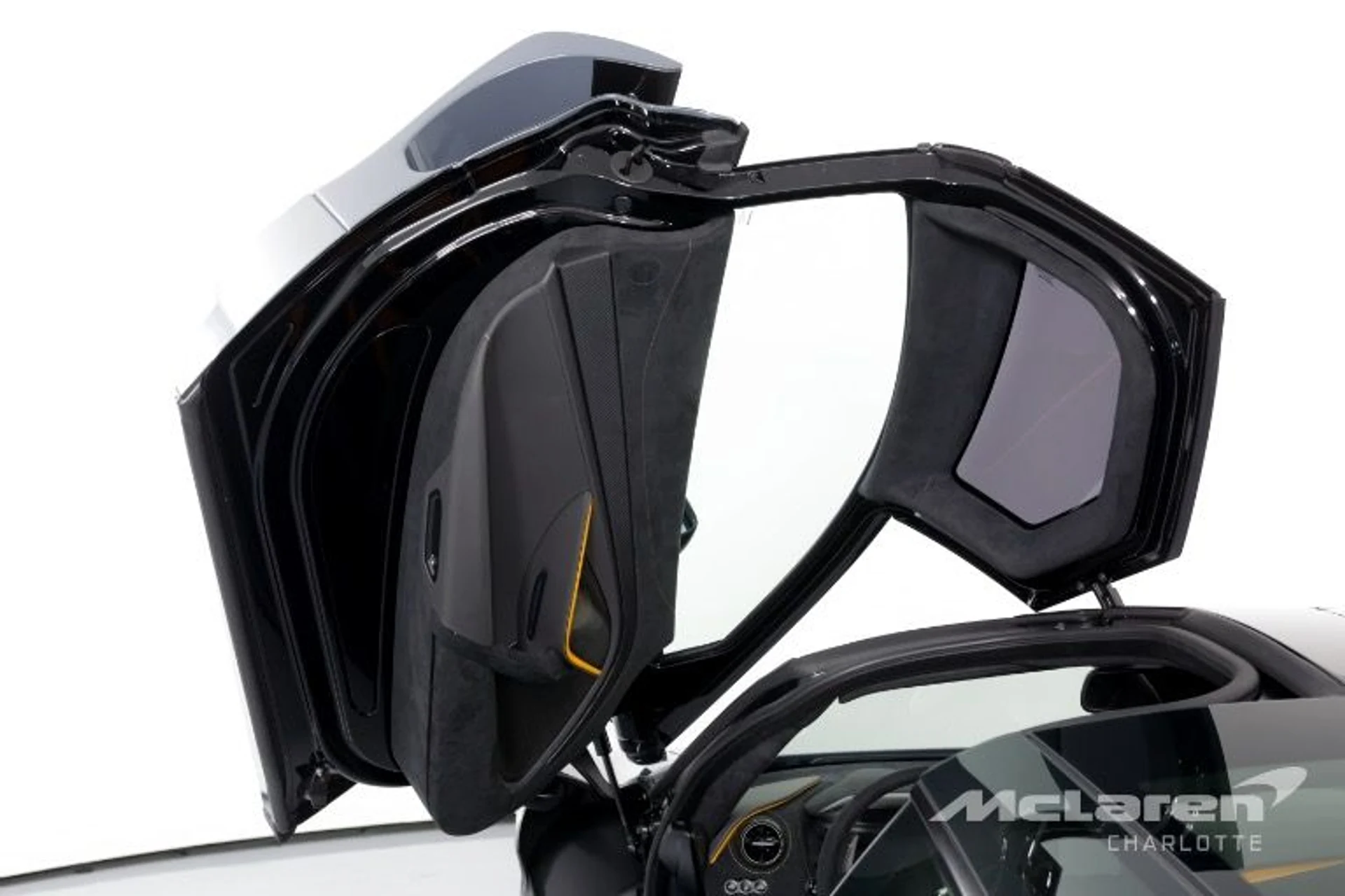 mph009_4197350575_New_2019_Mc_Laren_720_S_Performance_a8a4d6edff