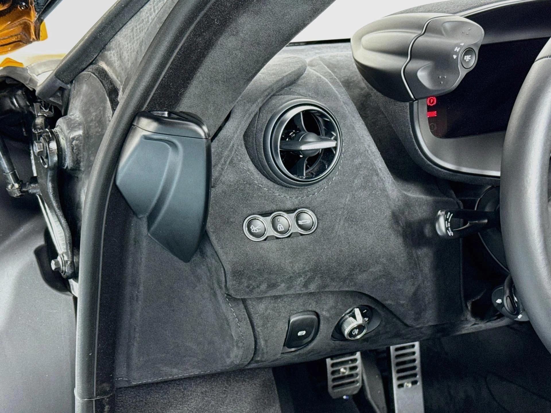mph009_4211005318_Used_2025_Mc_Laren_750_S_1785879072_5e2dce16cf