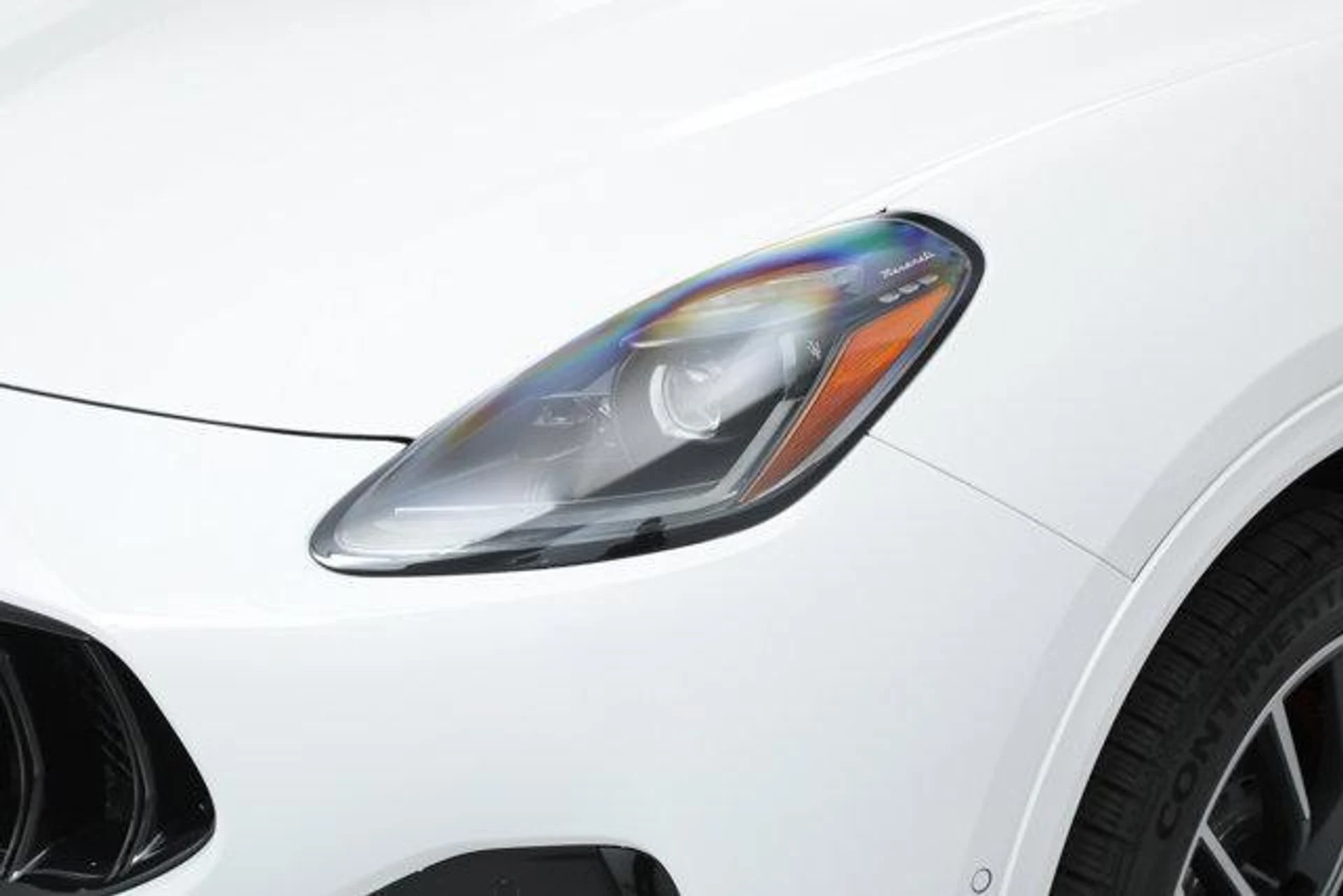 mph009_4218099102_A9z_HJ_Xt9_KG_Hc3_Vmd_X_Ssmojod_MY_494cd4f23a