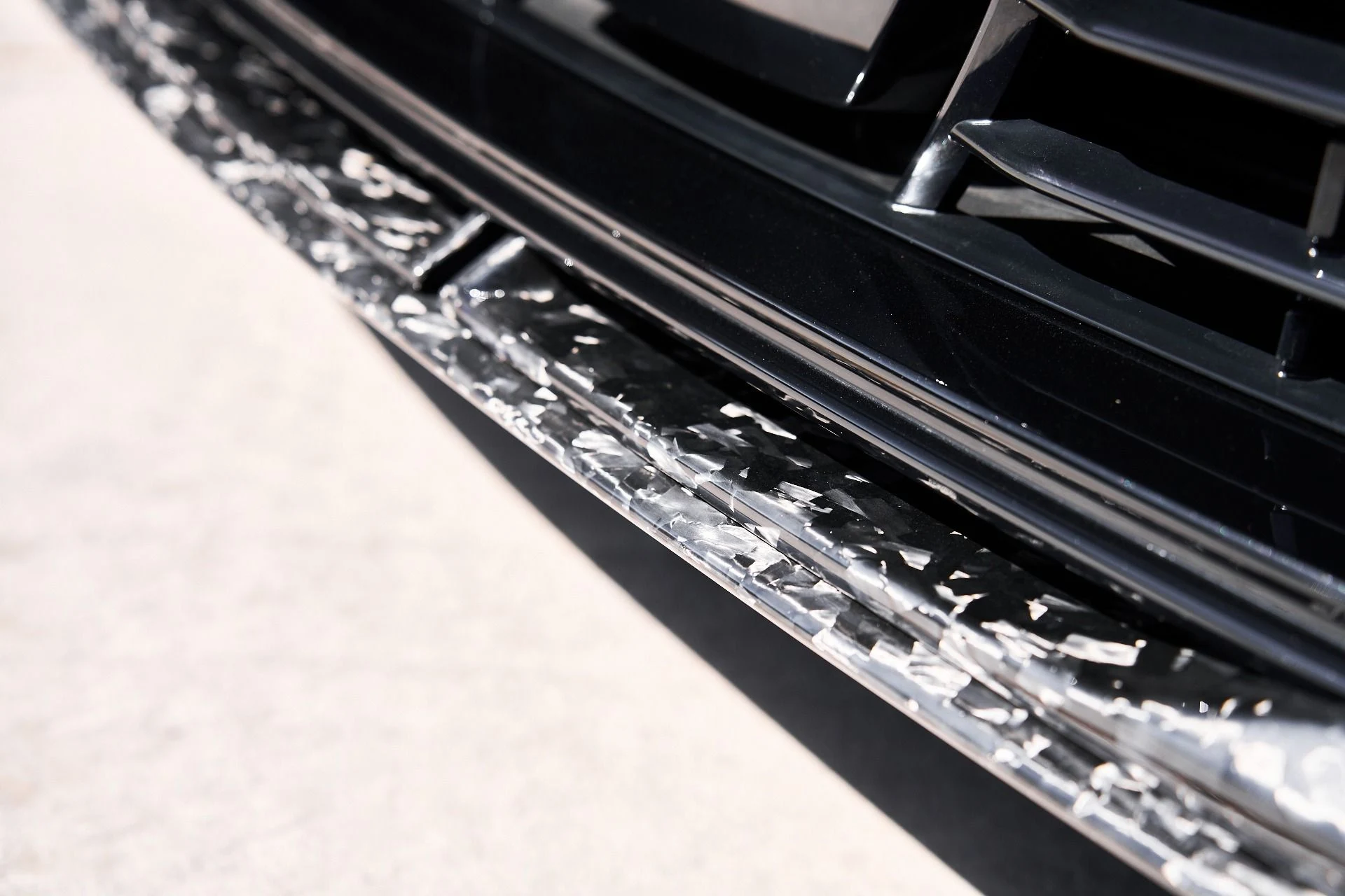 mph009_4218890662_Used_2025_Rolls_Royce_Spectre_Mansory_1756243802_1e3949316a