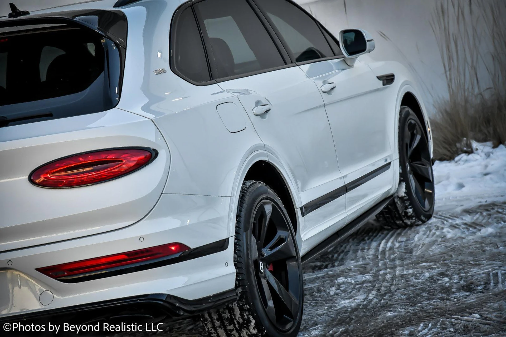 mph009_4221058401_Used_2021_Bentley_Bentayga_V8_First_Edition_Specification_Black_Specification_1740214743_6331b54083