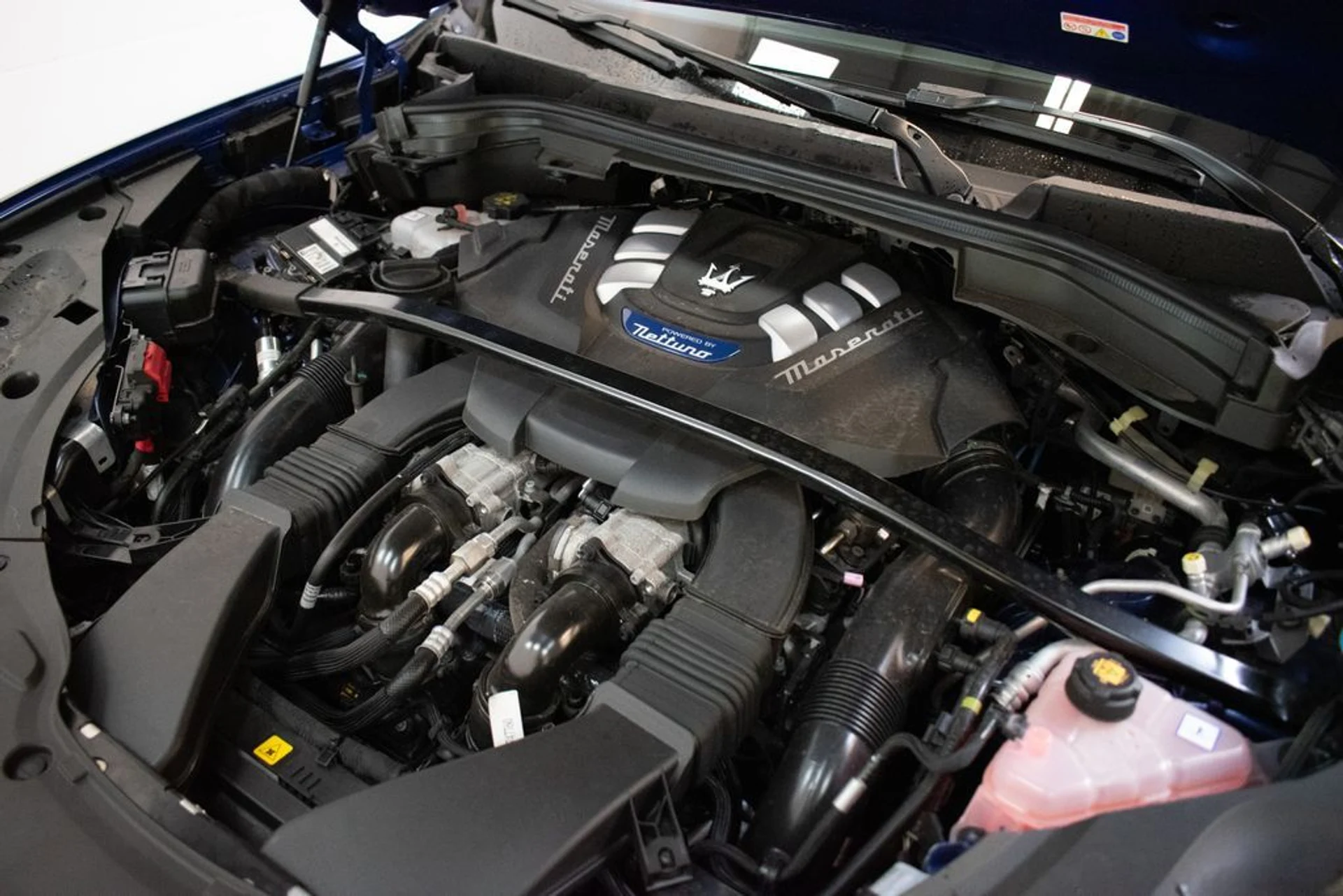 mph009_4227516704_49893b411834208b7b80b11478ca5ea3x_a45e0ab4e3