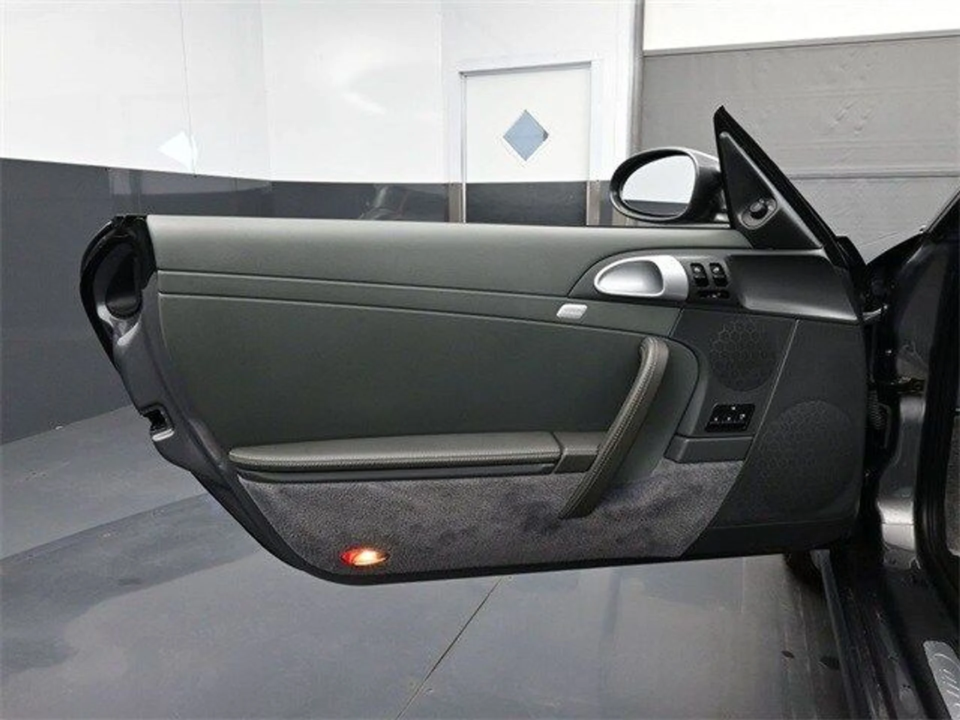 mph009_4240212476_2328377f79f9f2ea1e41d70ac89e7c1bx_a16eaff318