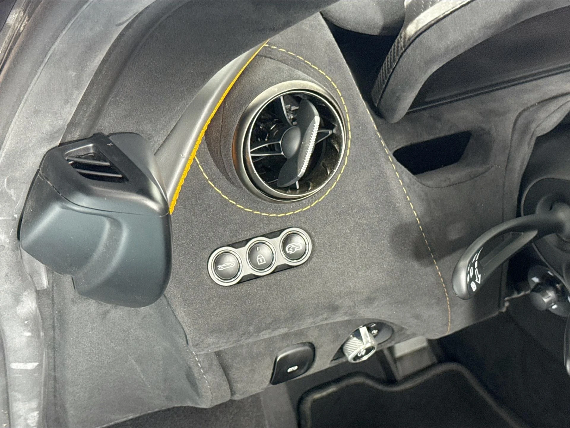 mph009_4250031387_Used_2022_Mc_Laren_720_S_Spider_1784924991_50765d0f0d