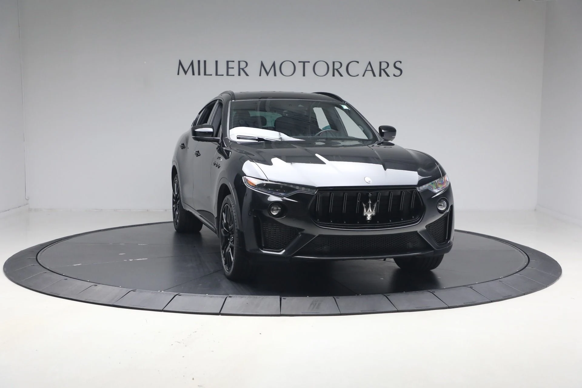 mph009_4251993381_Used_2023_Maserati_Levante_Modena_S_1779288060_e9444224e9
