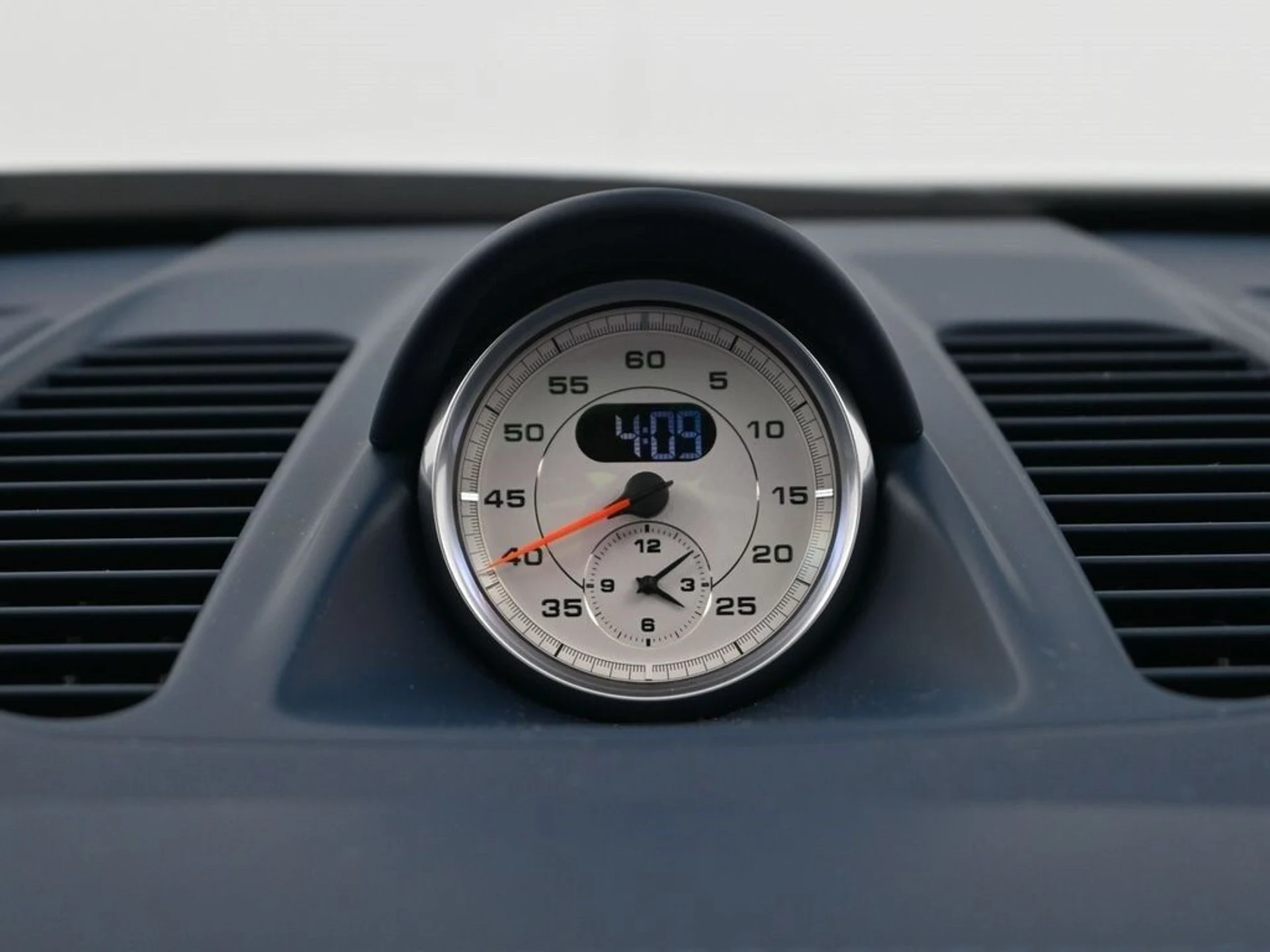 mph009_4253813465_96d40537ea9d5dda6e9e97ba3c8107b5x_b3df36b398