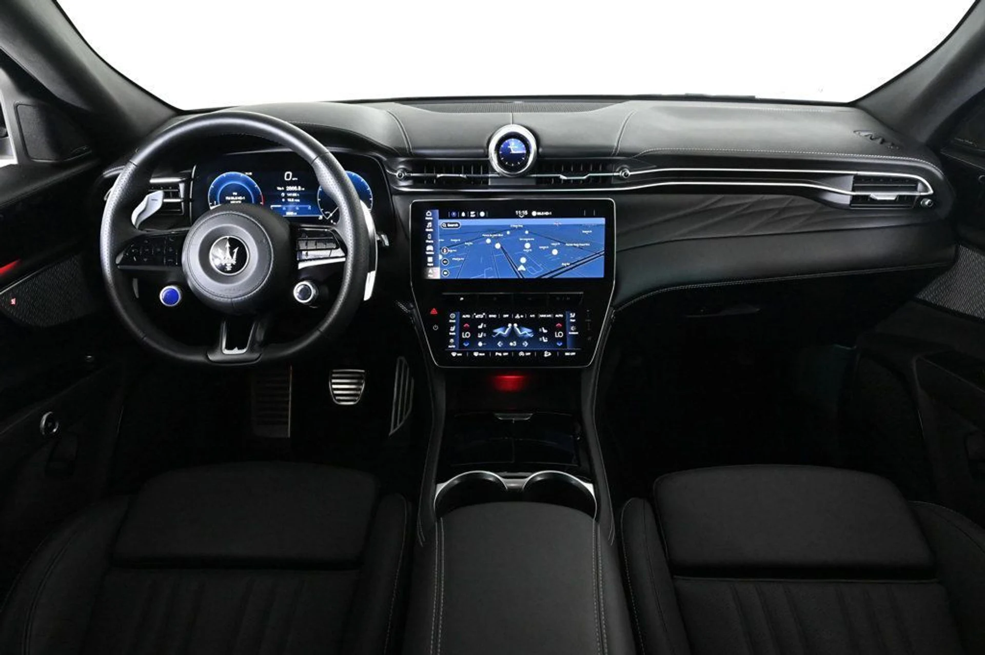 mph009_4254063614_used_2025_maserati_grecale_modena_11350_22941756_9_1024_24aa6140c7