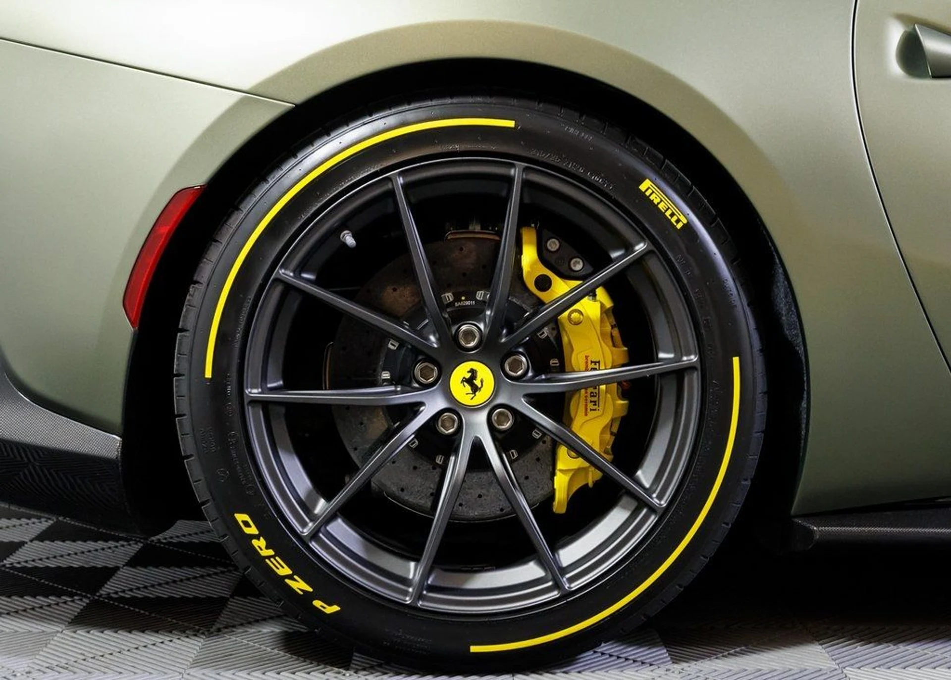 mph009_4255270187_f1f861946828310a3361ad42e45d829f_6086603ff0