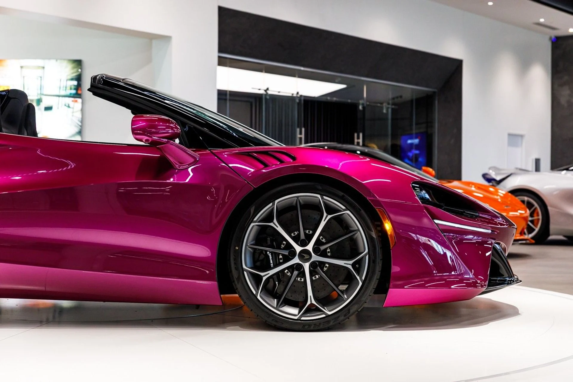 mph009_4281107256_652_p10_l_7637739e3a