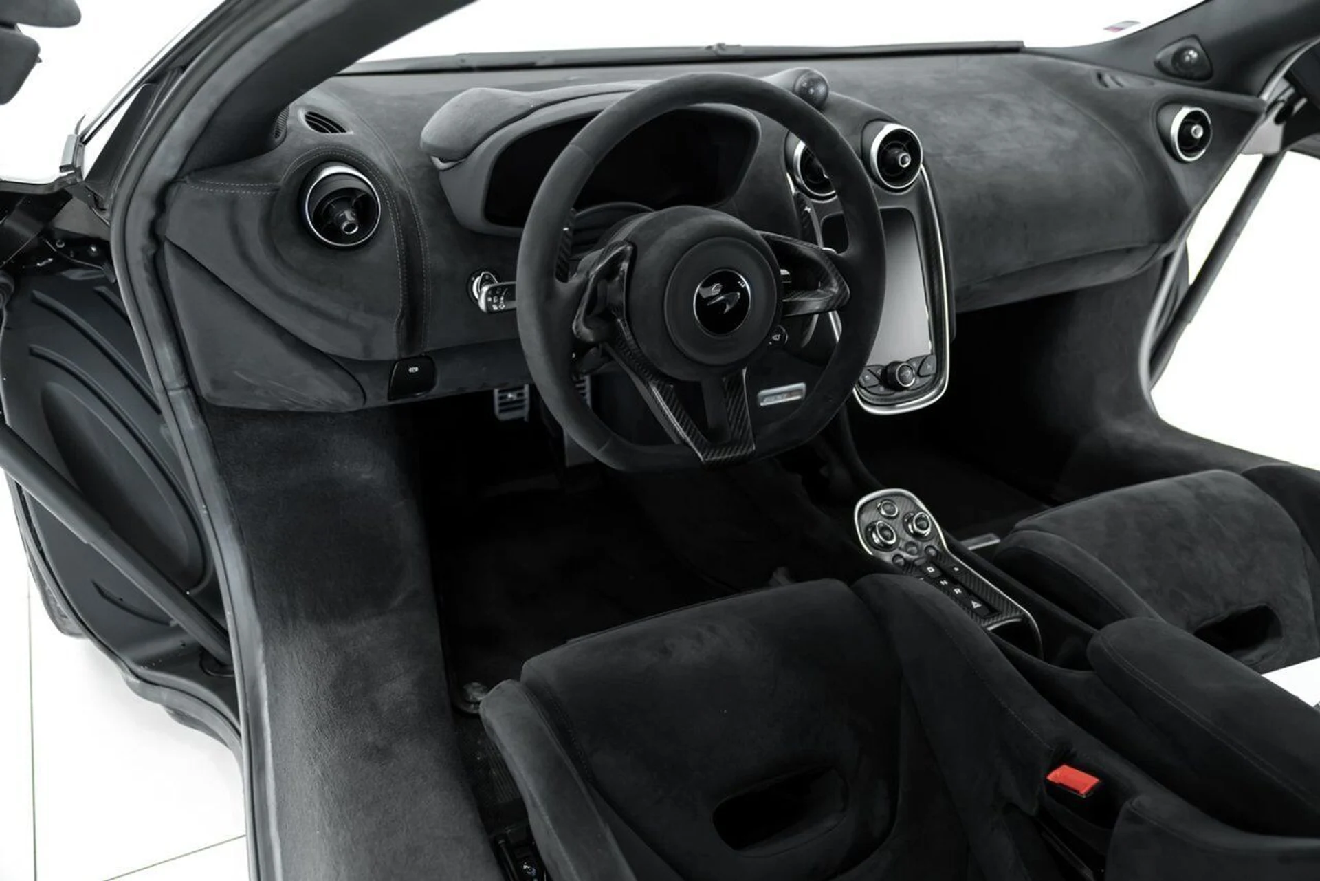 mph009_4283279621_mclaren_600lt_2019_jpg_v_1758918548_907c8abc10