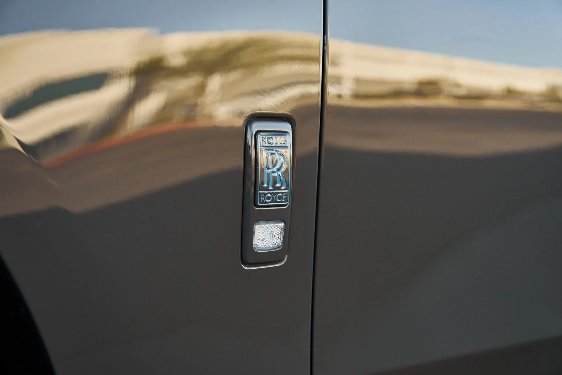 mph009_4285281867_Used_2025_Rolls_Royce_Ghost_Base_1770087404_dd2e9a6e73