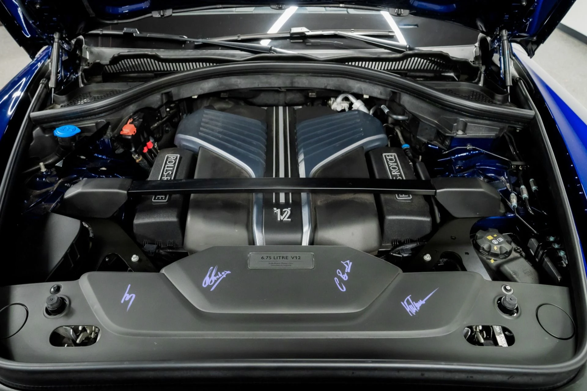 mph009_4288994285_Used_2024_Rolls_Royce_Cullinan_Black_Badge_Blue_Shadow_Edition_One_of_62_Built_Massive_629k_MSRP_1768246979_62dc573799