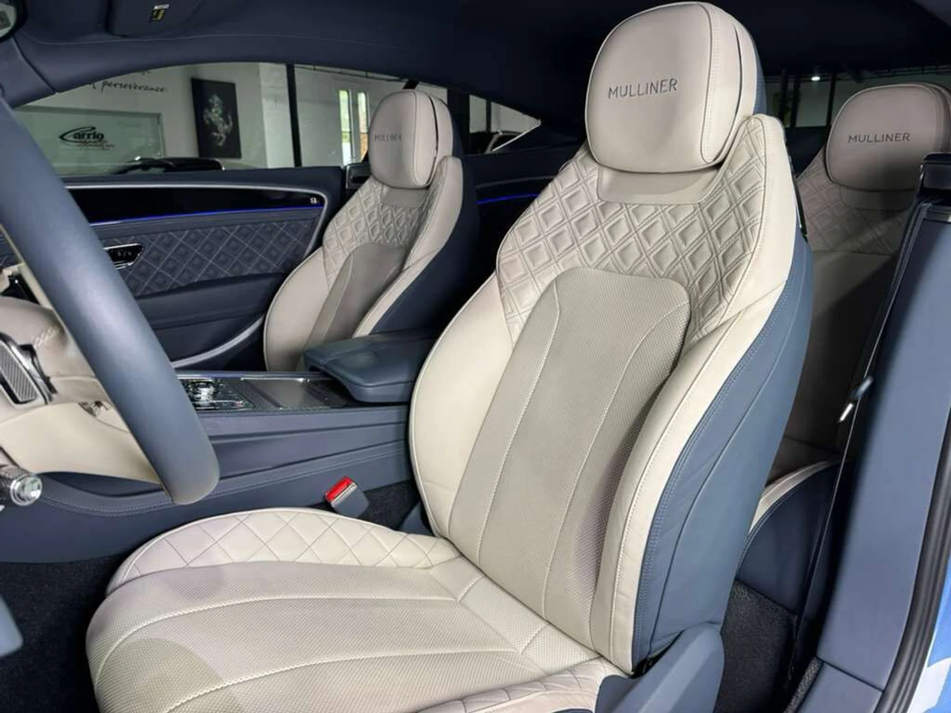 mph009_4289773009_5d825d856c10632f79f4c16ce4bc0a5f_ffc124f53f