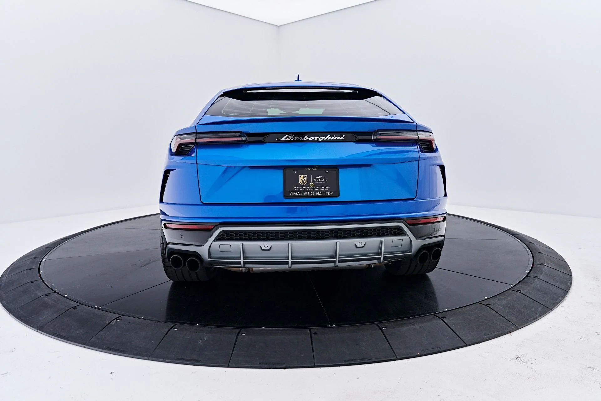 mph009_433182504_Used_2020_Lamborghini_Urus_Base_1790959004_a3bf385785