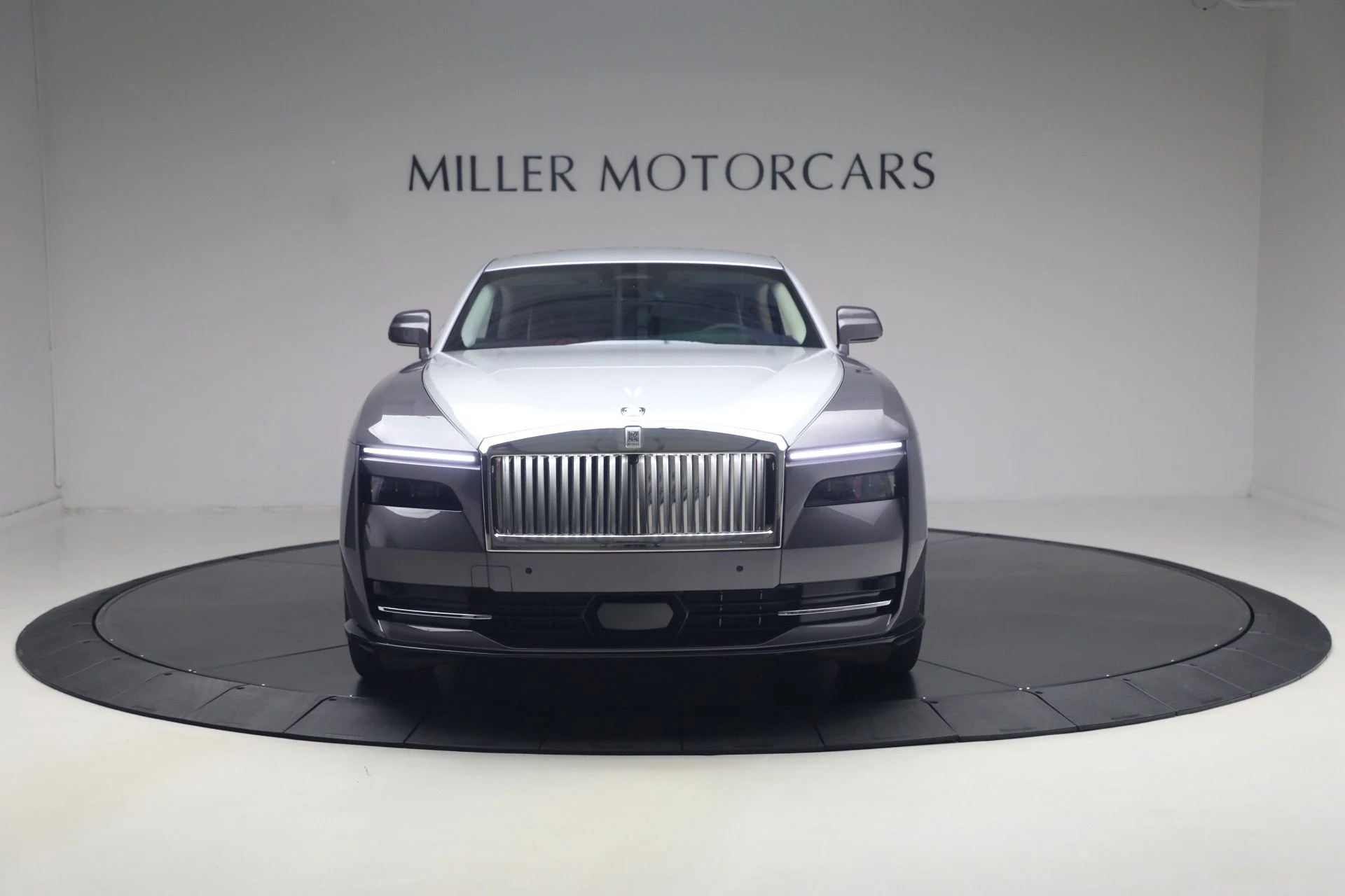 mph009_433982150_Used_2024_Rolls_Royce_Spectre_460c68ed99