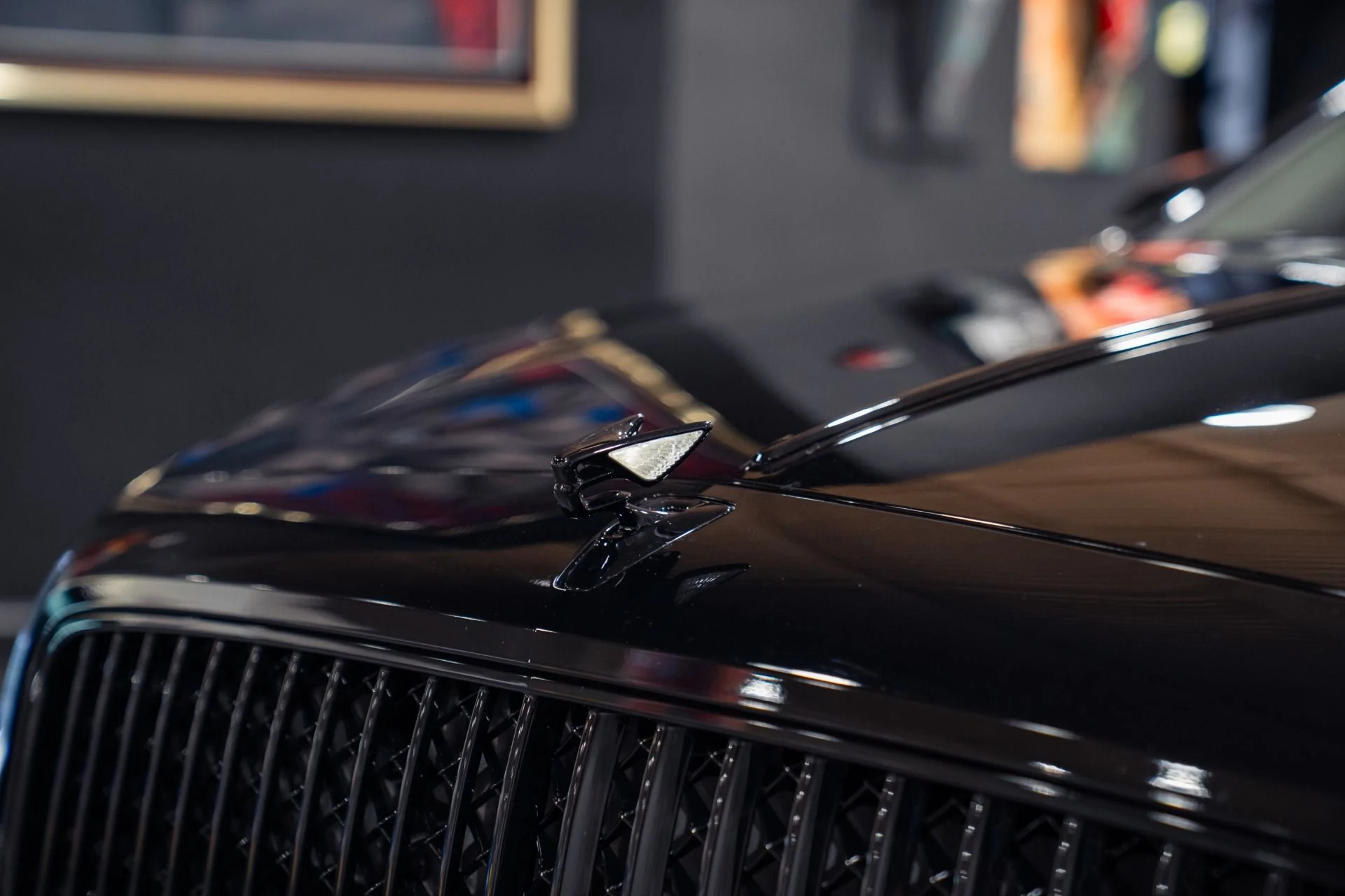 mph009_43537996_Used_2023_Bentley_Flying_Spur_Azure_1787341097_ca328bdbf7