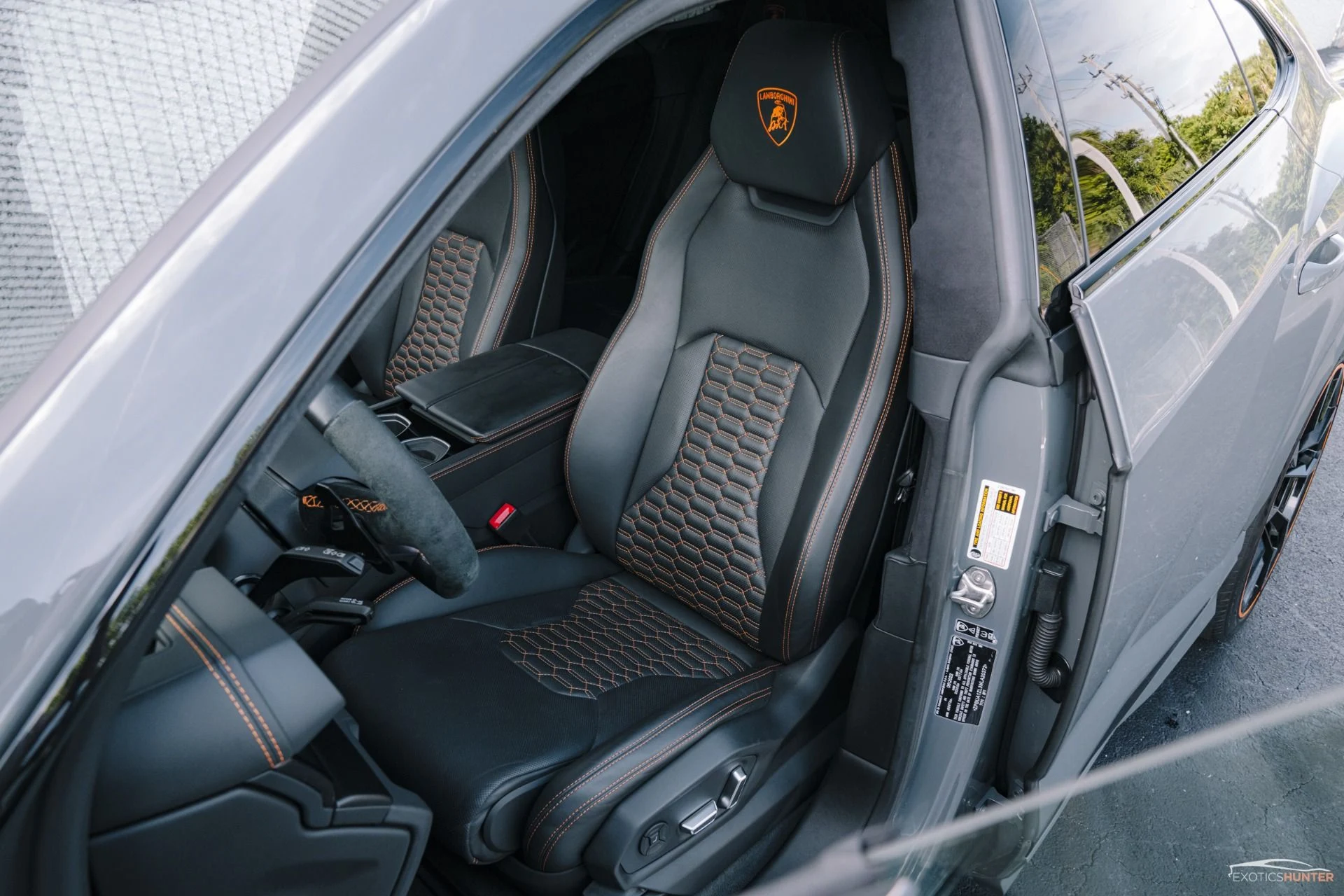 mph009_442304218_Used_2022_Lamborghini_Urus_Grigio_Telesto_Bang_Olufsen_Sound_1758233512_9687ee1250