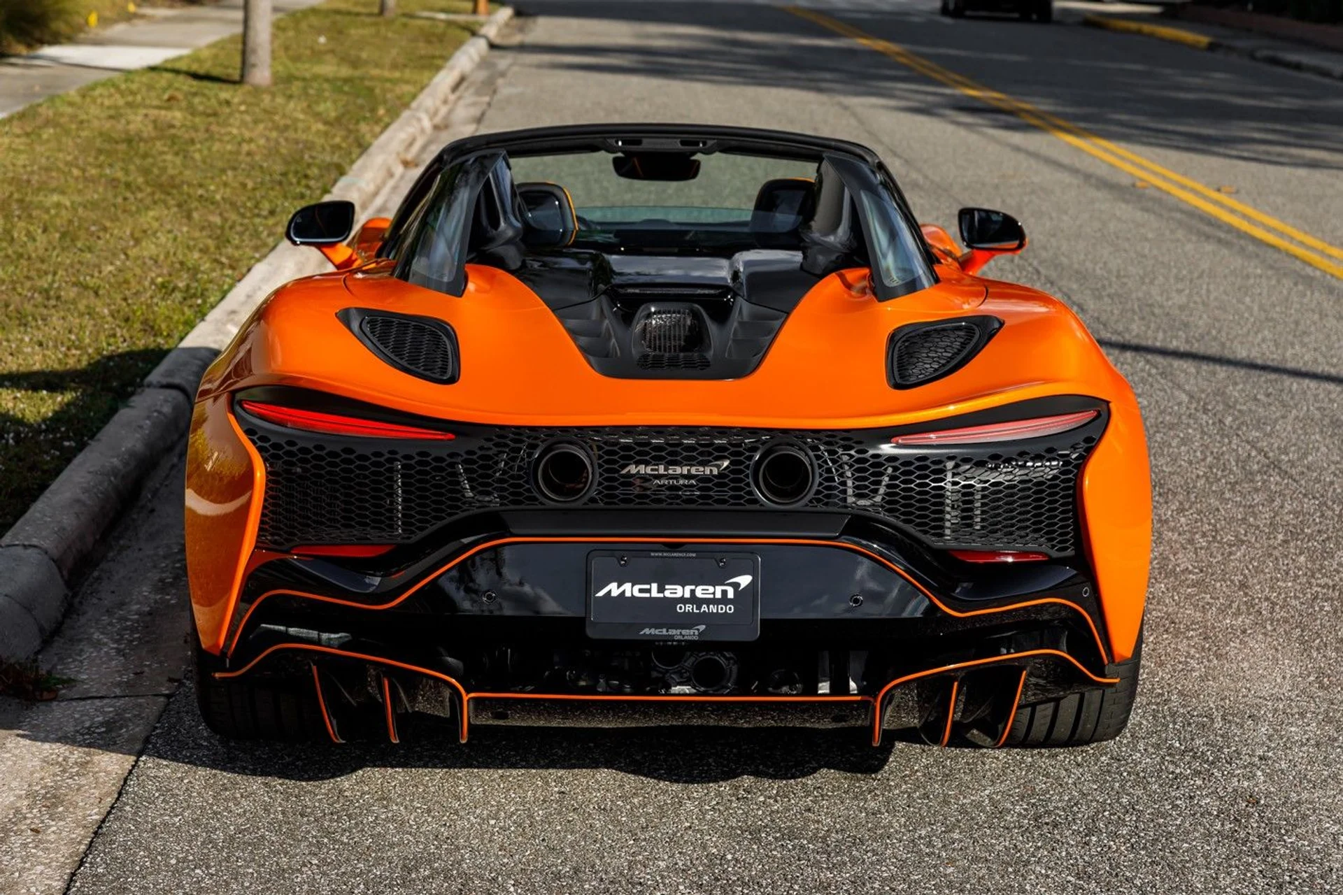 mph009_443924275_457_p10_l_3115ea9361