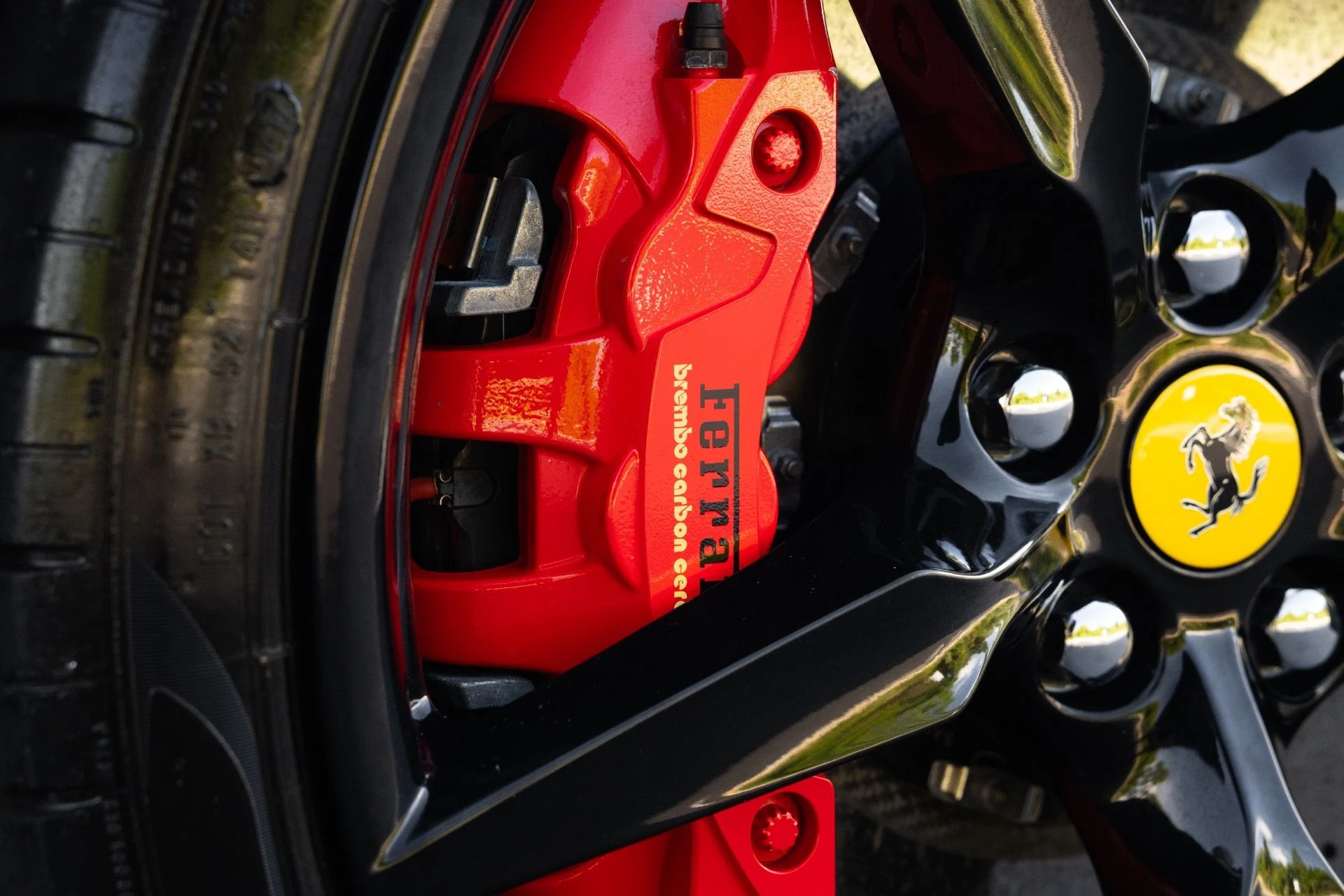 mph009_447934447_Used_2017_Ferrari_488_GTB_1776194926_90515e544a