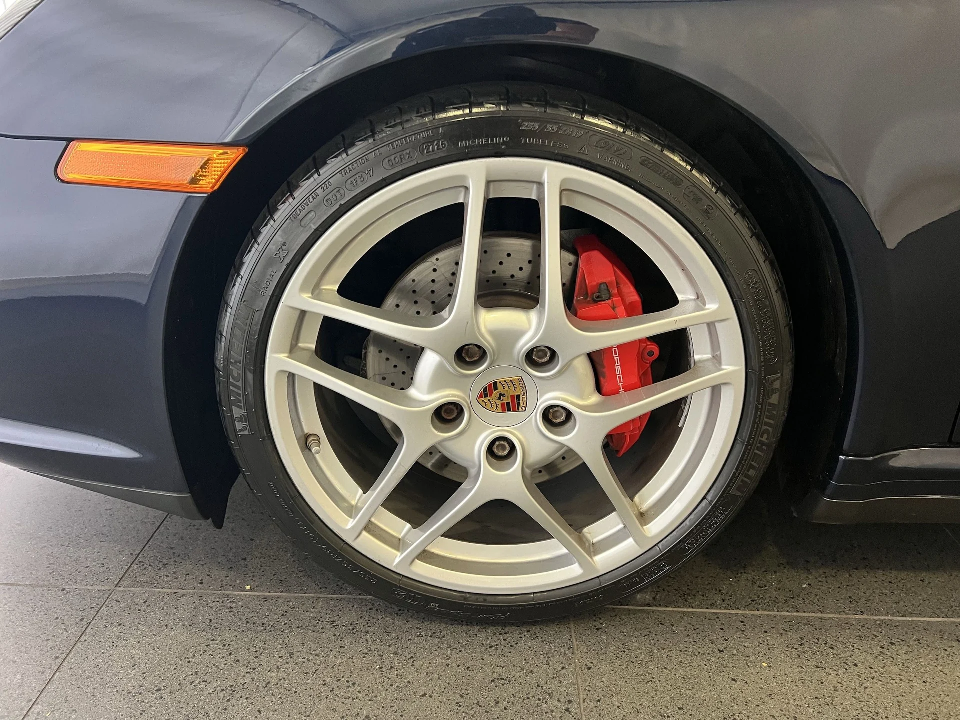 mph009_455186483_e8e0d6efa7d3b111da80d3c88dc104e6x_9e3016a557