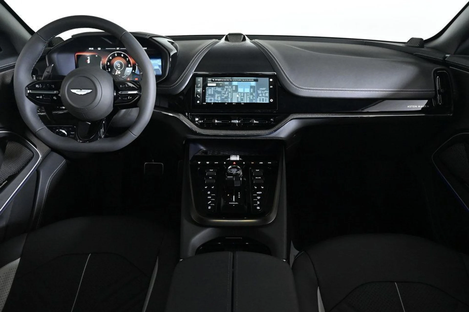 mph009_46116784_new_2026_aston_martin_dbx_sawd_11350_23000820_9_1024_be0d44120e