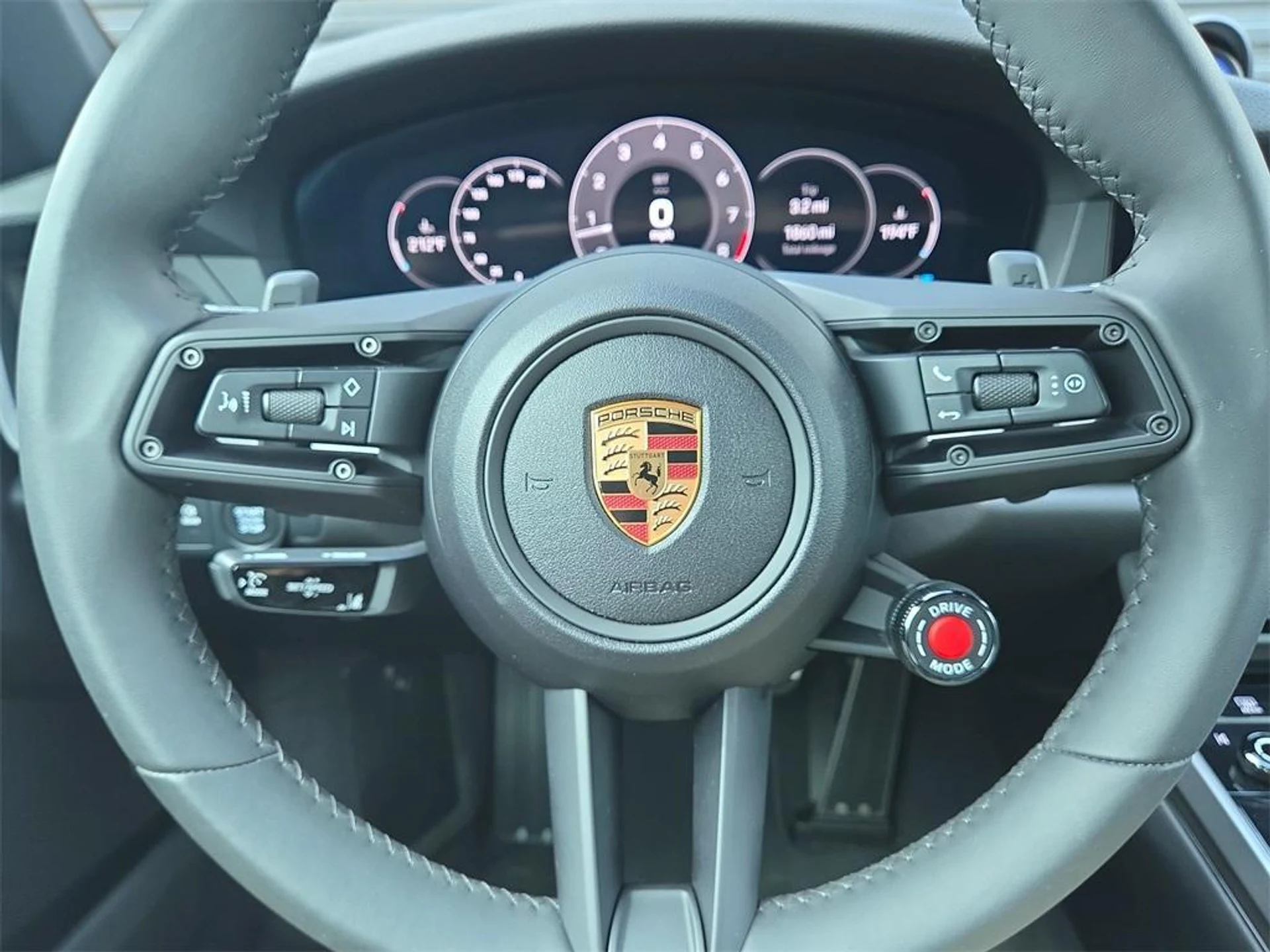 mph009_464884467_A_Mt_Ang_NQE_8_Hg_L_Vz_Oc_y8t_Yt6_ZM_852ec9727d