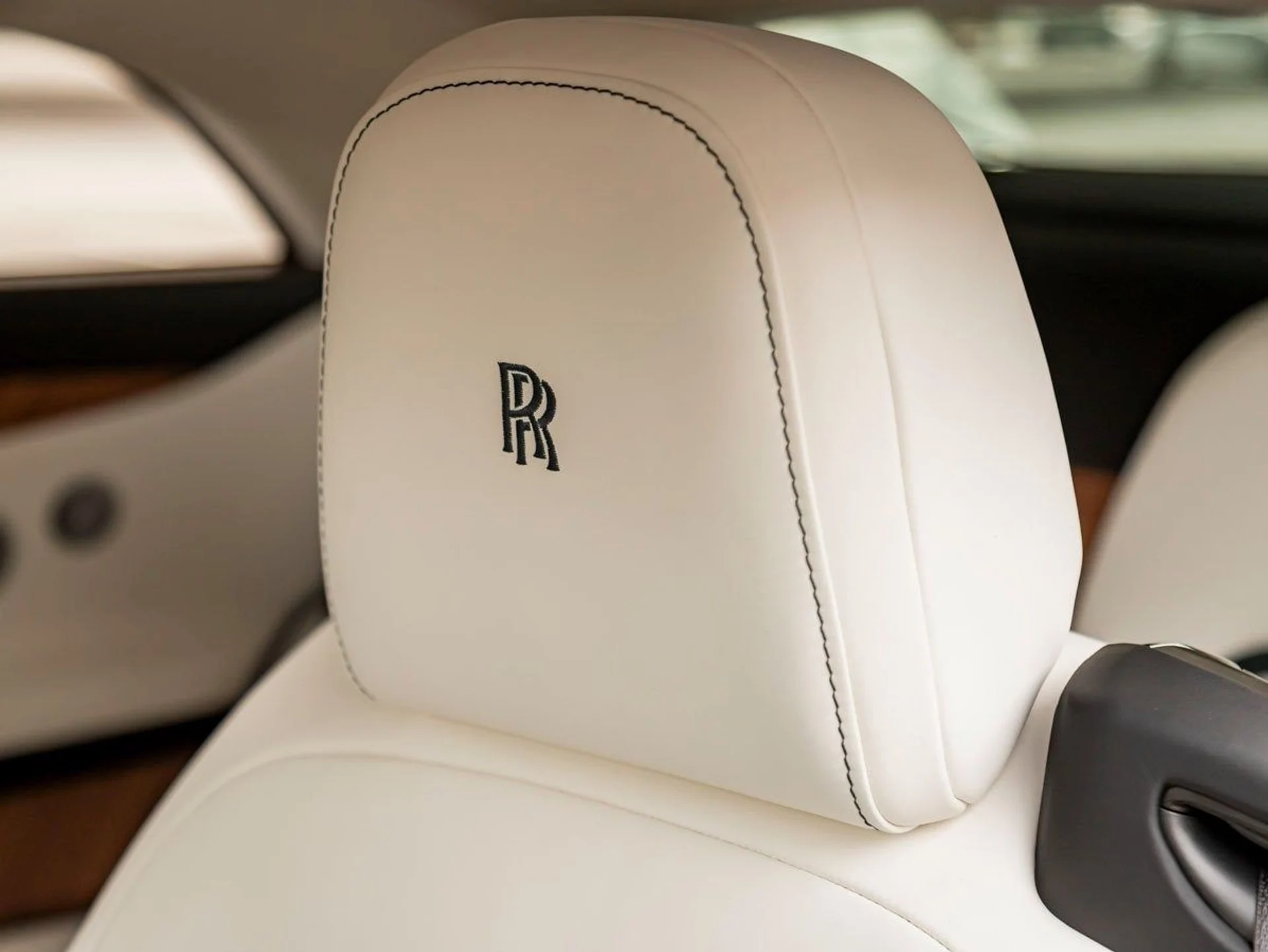 mph009_468407420_10_aa01e35014