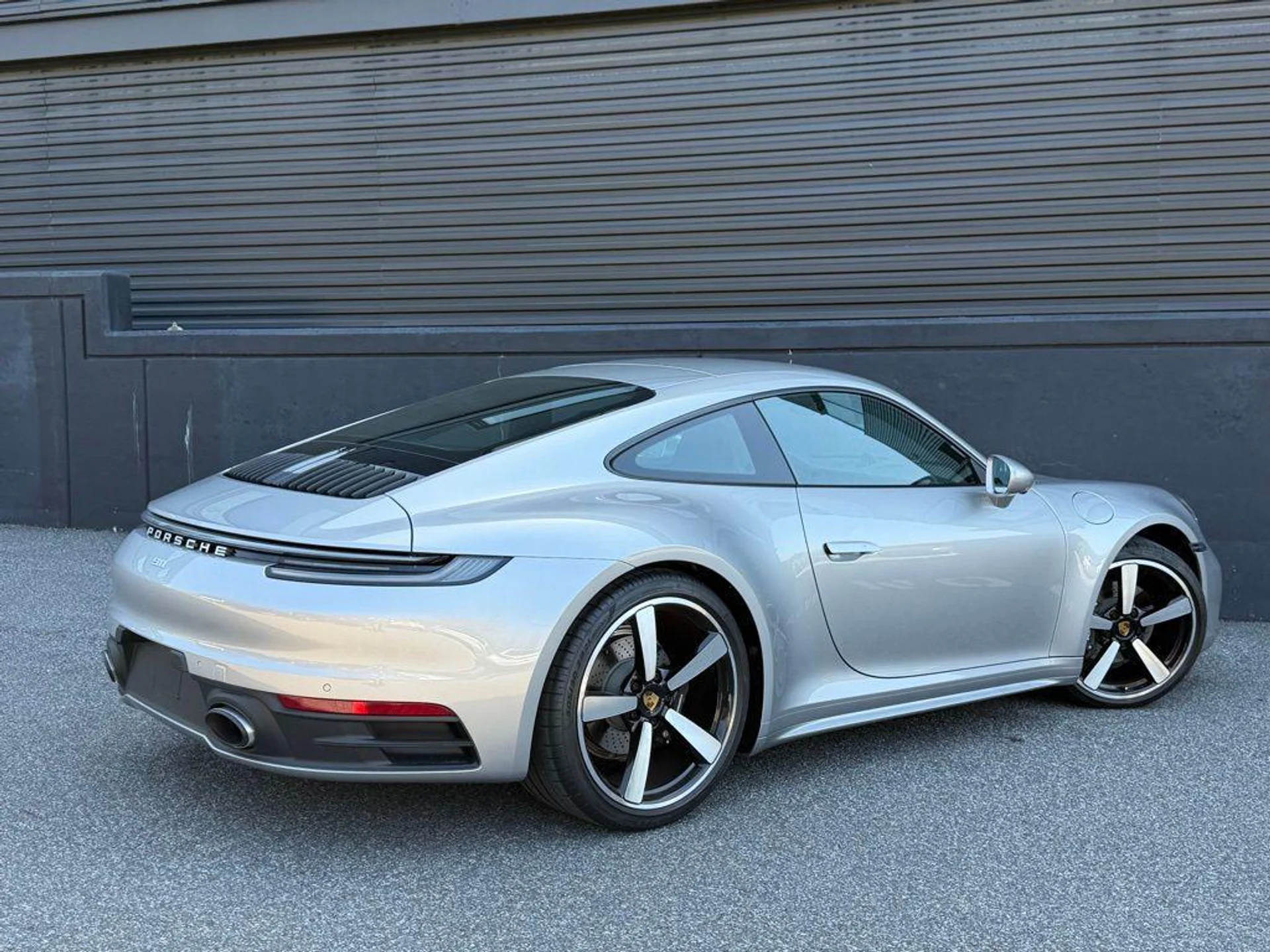 mph009_469254612_x_KX_Cd_Wy2s_L_Dhiy_X_Cx_X_De8_S89vk_e58b074088