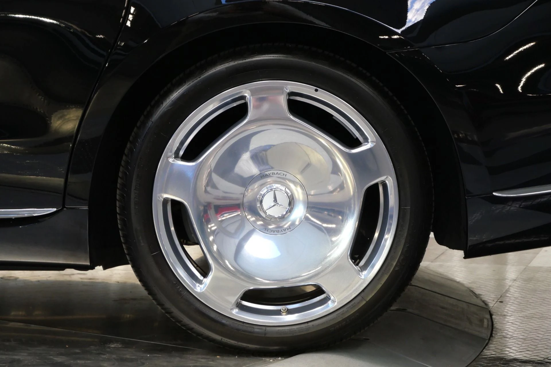 mph009_477287379_Used_2023_Mercedes_Benz_Mercedes_Maybach_S_680_1758656012_b25a3bf7de
