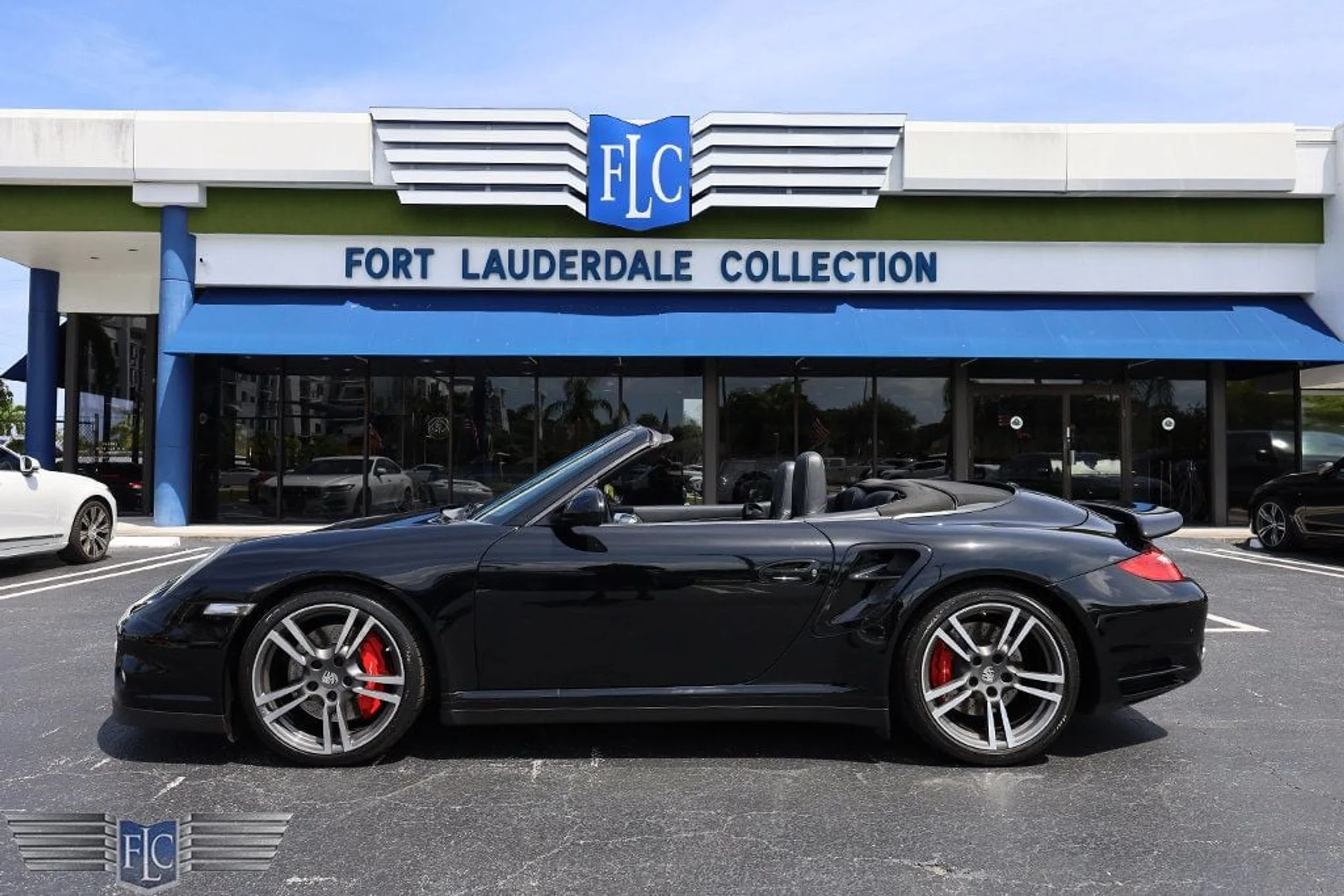 mph009_47976749_used_2013_porsche_911_turbocabriolet_6305_22909106_10_1024_2035714333