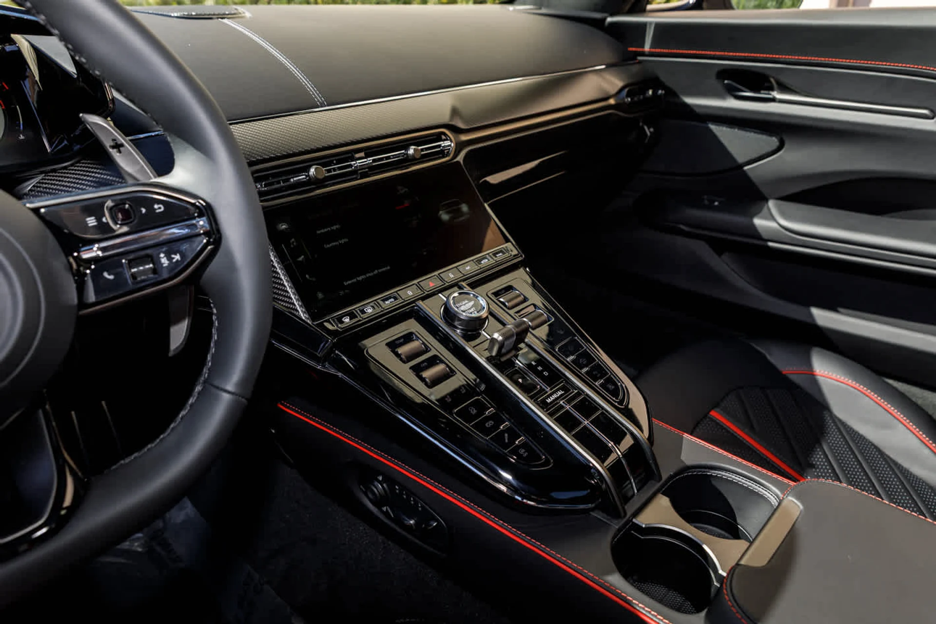 mph009_489063122_10_6f980ddb3d