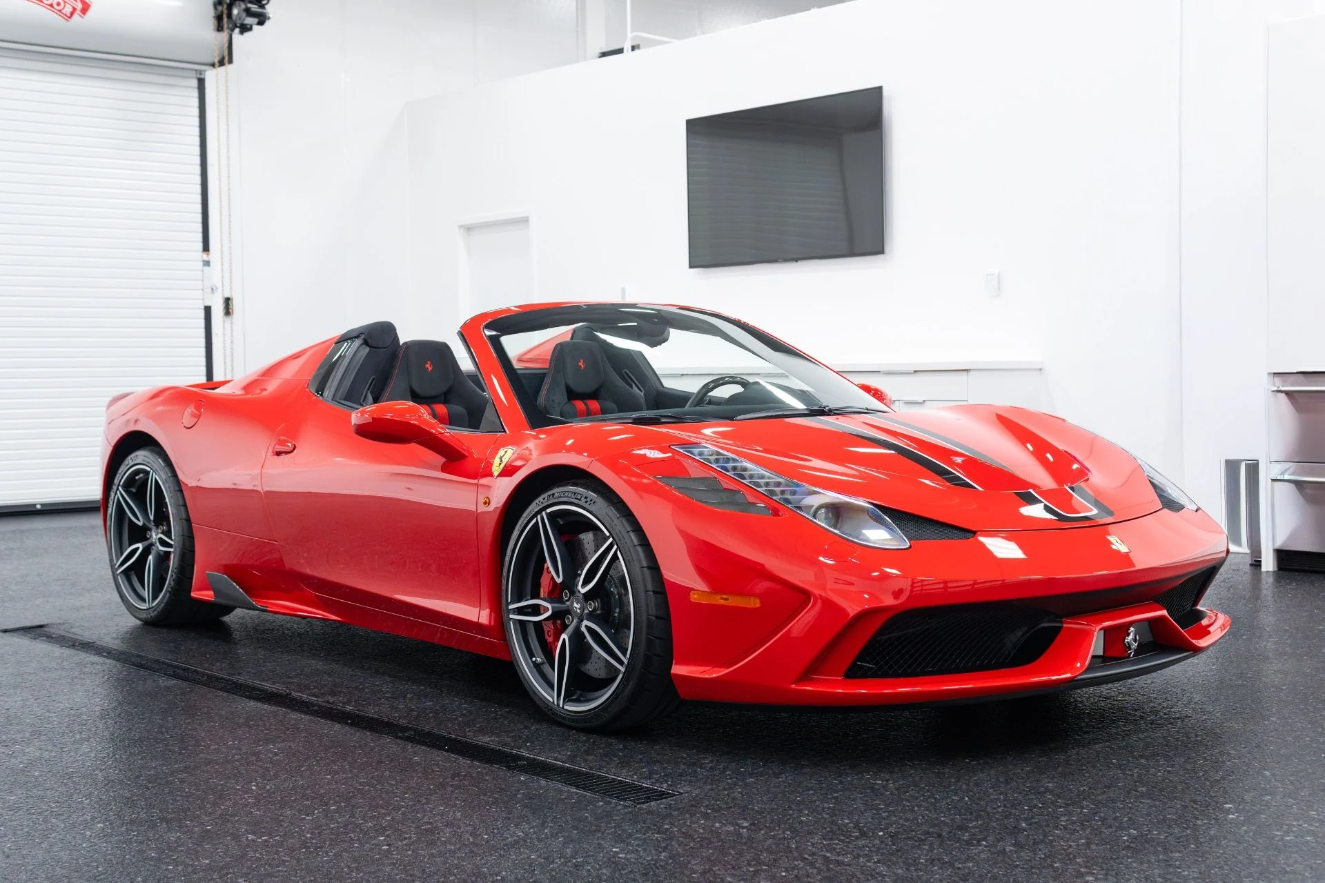 mph009_499627112_Used_2015_Ferrari_458_Speciale_Aperta_1788474535_00cfaecab0