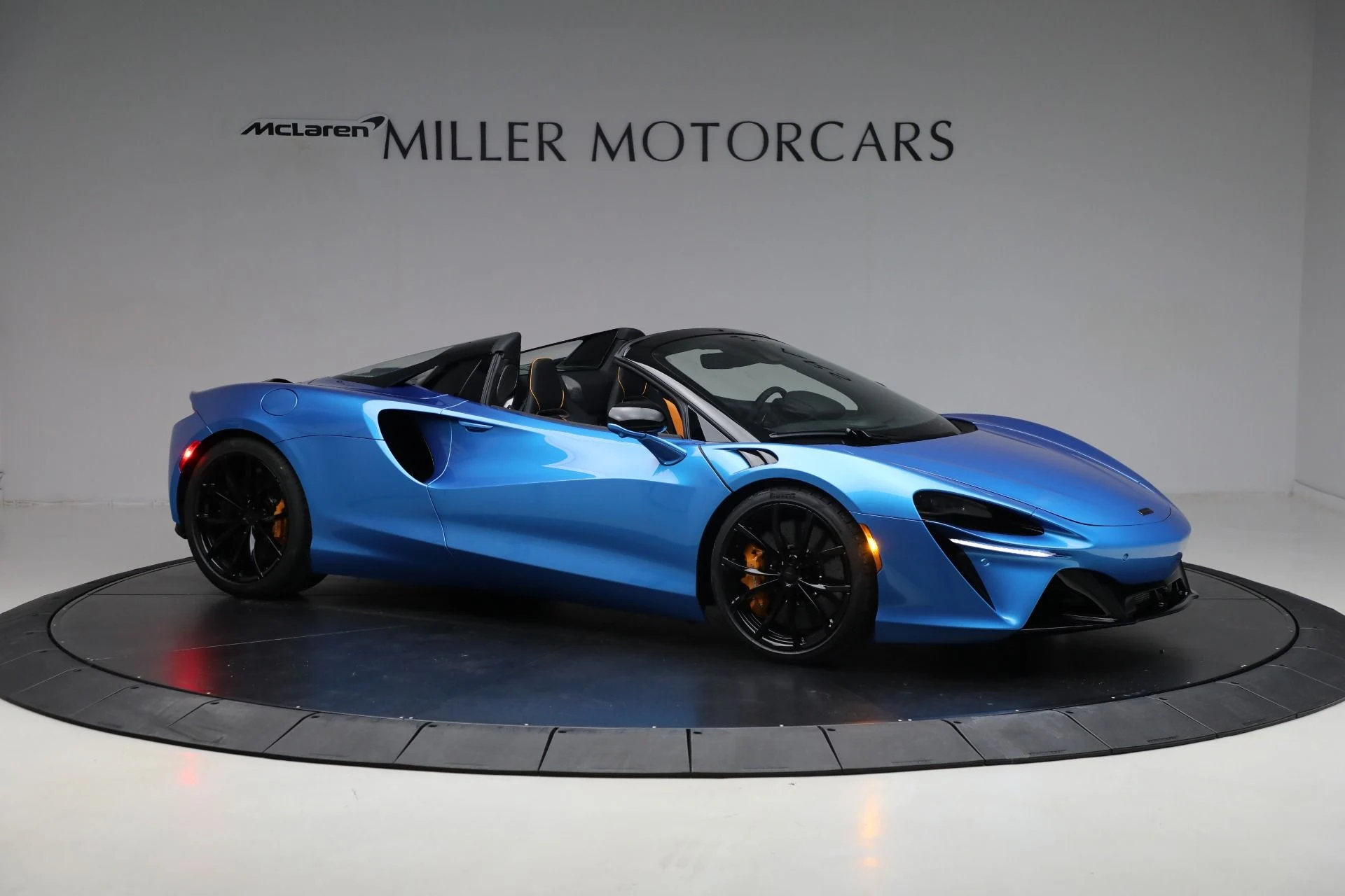 mph009_503639086_New_2025_Mc_Laren_Artura_Spider_Tech_Lux_98d00de1ee