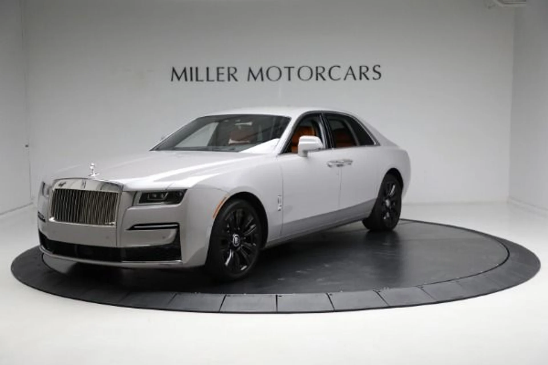 mph009_509205007_Used_2023_Rolls_Royce_Ghost_ab6362df51