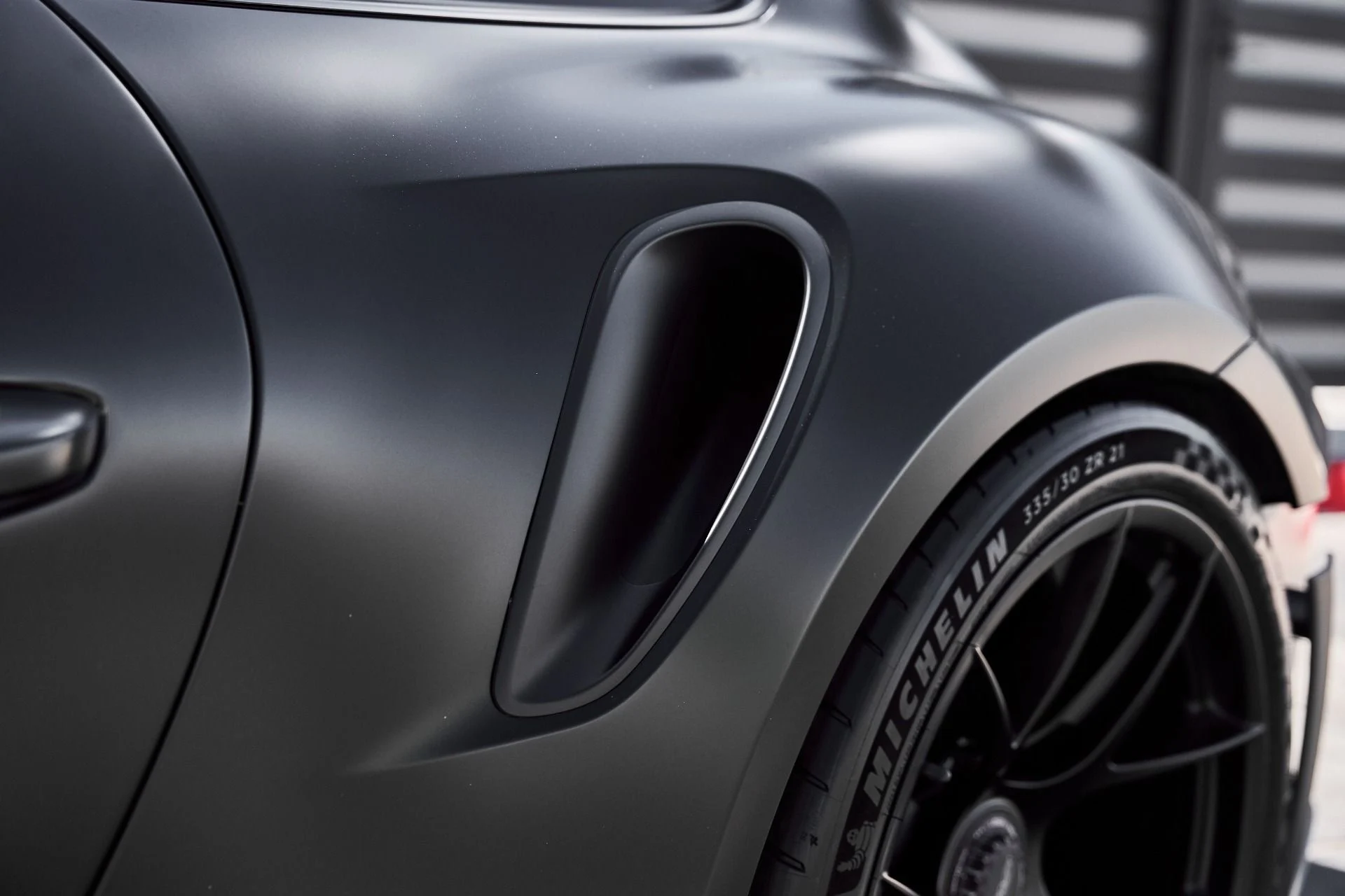 mph009_509229887_Used_2025_Porsche_911_GT_3_RS_1776295510_33f53468a4