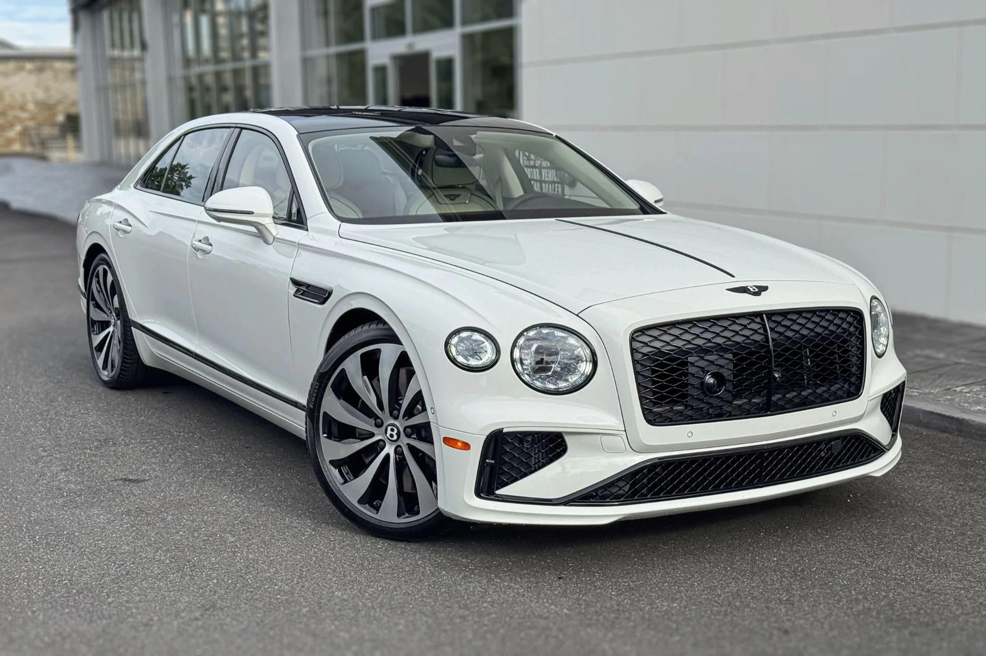 mph009_512597672_Used_2026_Bentley_Flying_Spur_1784748332_c834ee9325