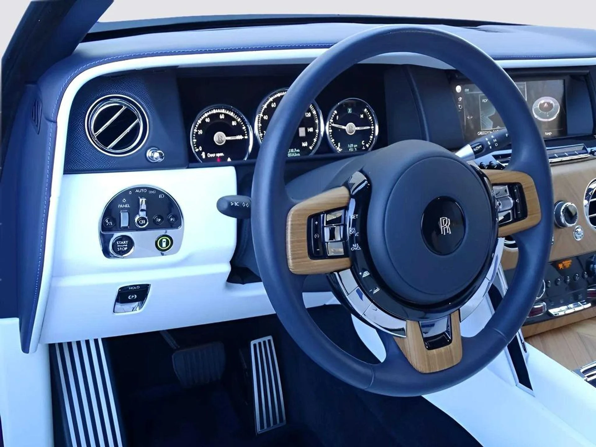 mph009_513162511_04313c3563f7e070b336fd3cef007625x_ea8d70e4c2