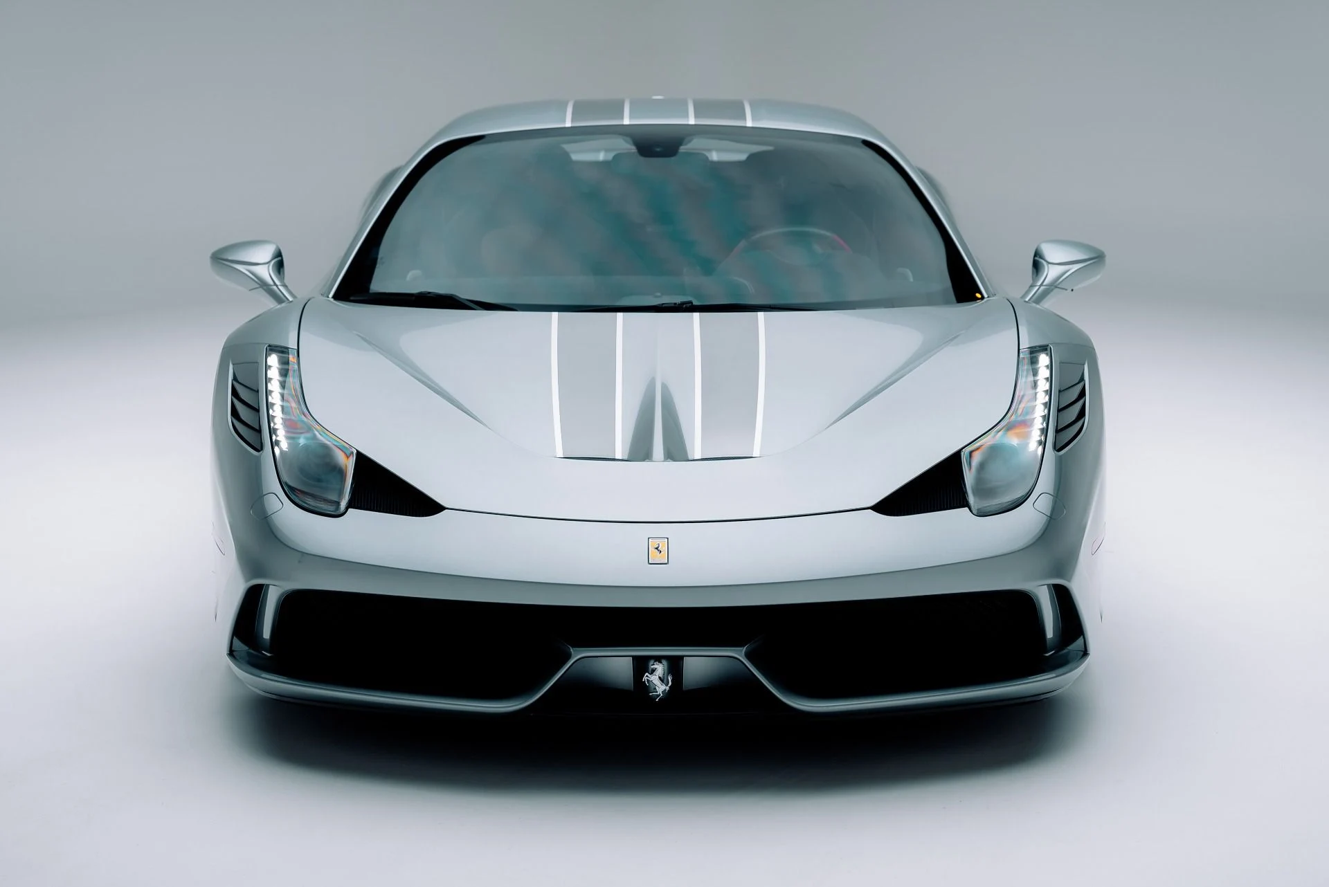 mph009_51580894_Used_2015_Ferrari_458_Speciale_1764610565_545ef41c62