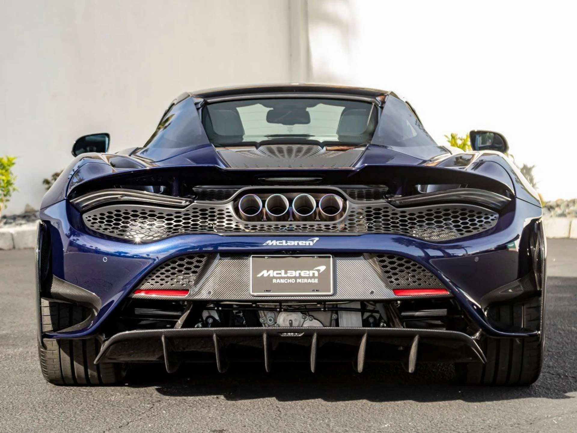 mph009_517166410_10_3155adb8cf