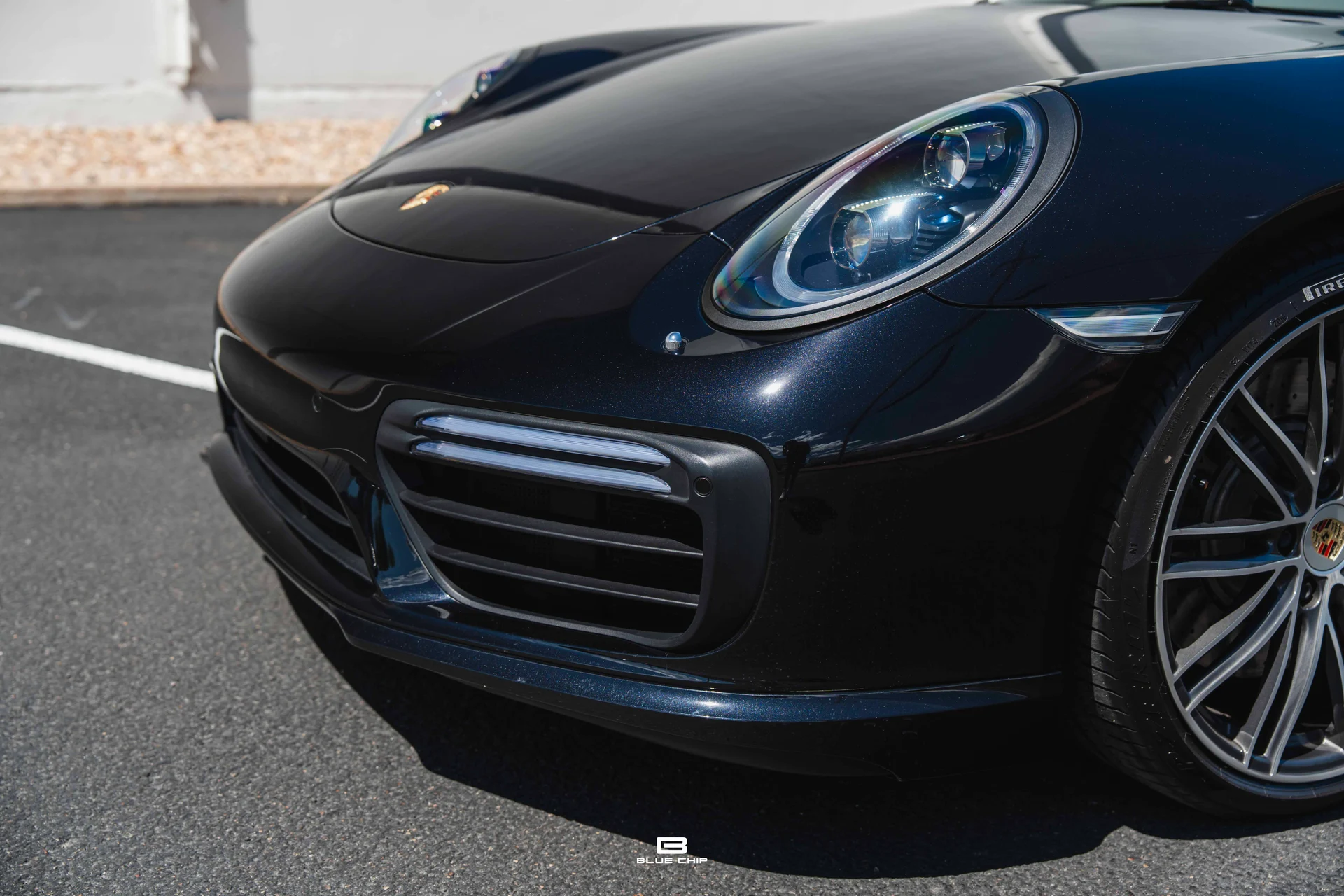 mph009_525325991_6a2c27da999374a9f9423b1d_2017_Porsche_911_Turbo_10_64f02151c9
